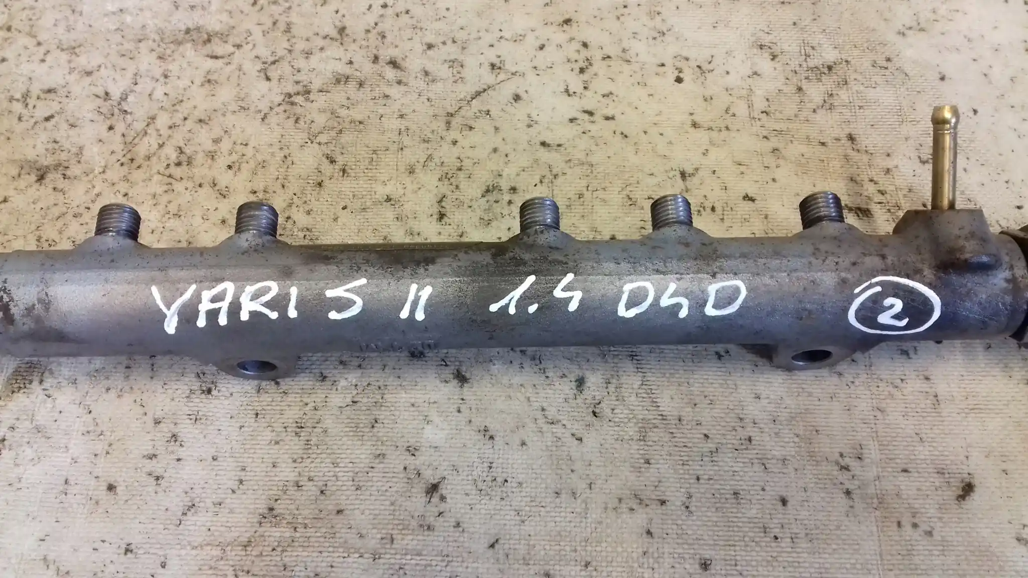 LISTWA WTRYSKOWA 0445214133TOYOTA YARIS II 1.4 D4D