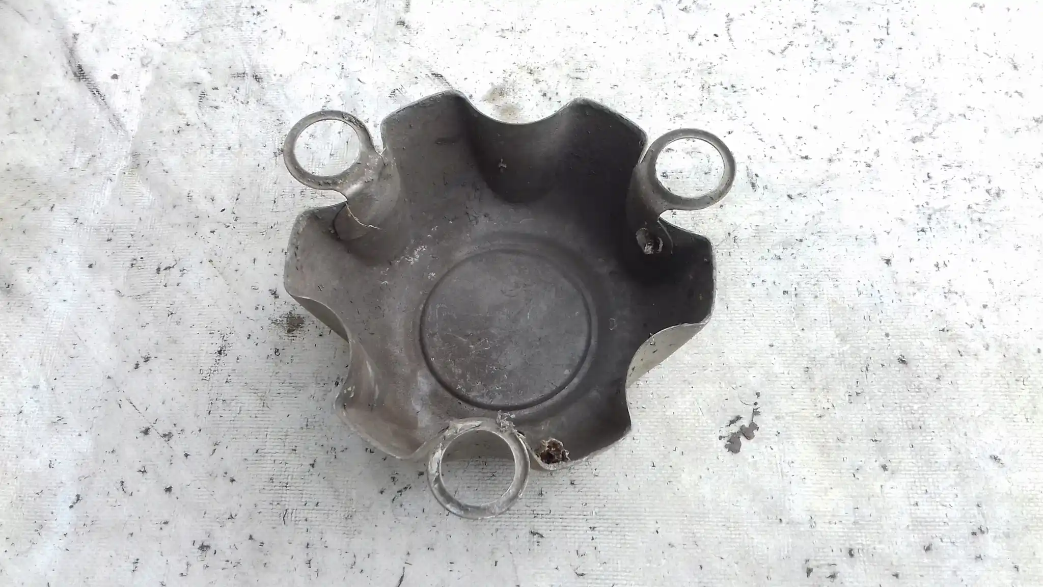 DEKIELKI DEKIELEK FELGI SSANGYONG KORANDO 96--