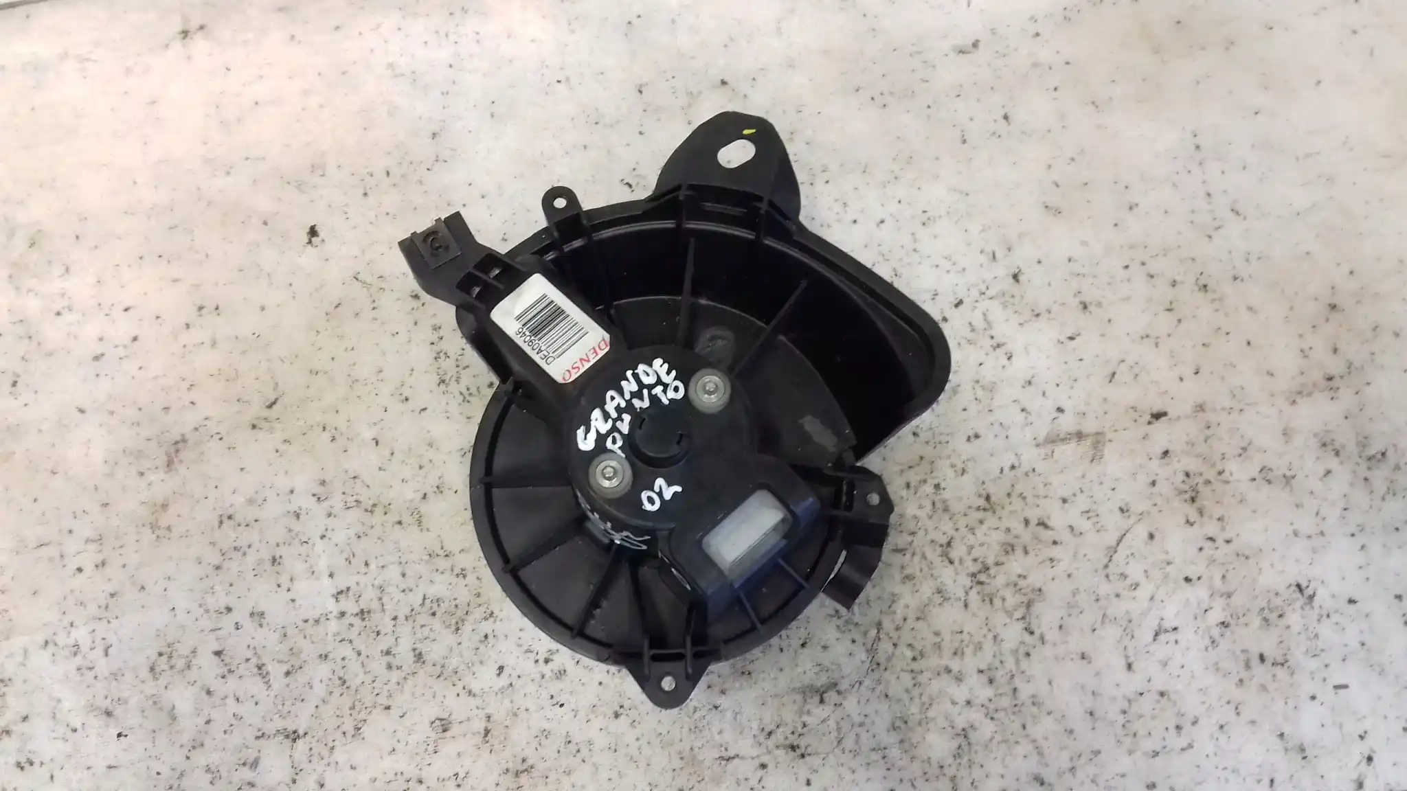 DMUCHAWA WENTYLATOR KABINOWY DEA09046 FIAT GRANDE PUNTO 1.4 8V 05-