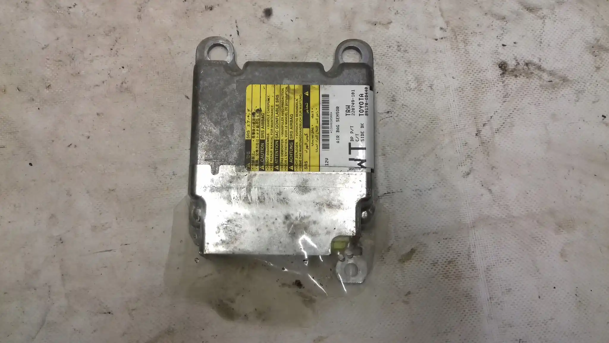 MODUŁ STEROWNIK AIRBAG 891700D440 TOYOTA YARIS II LIFT 09-