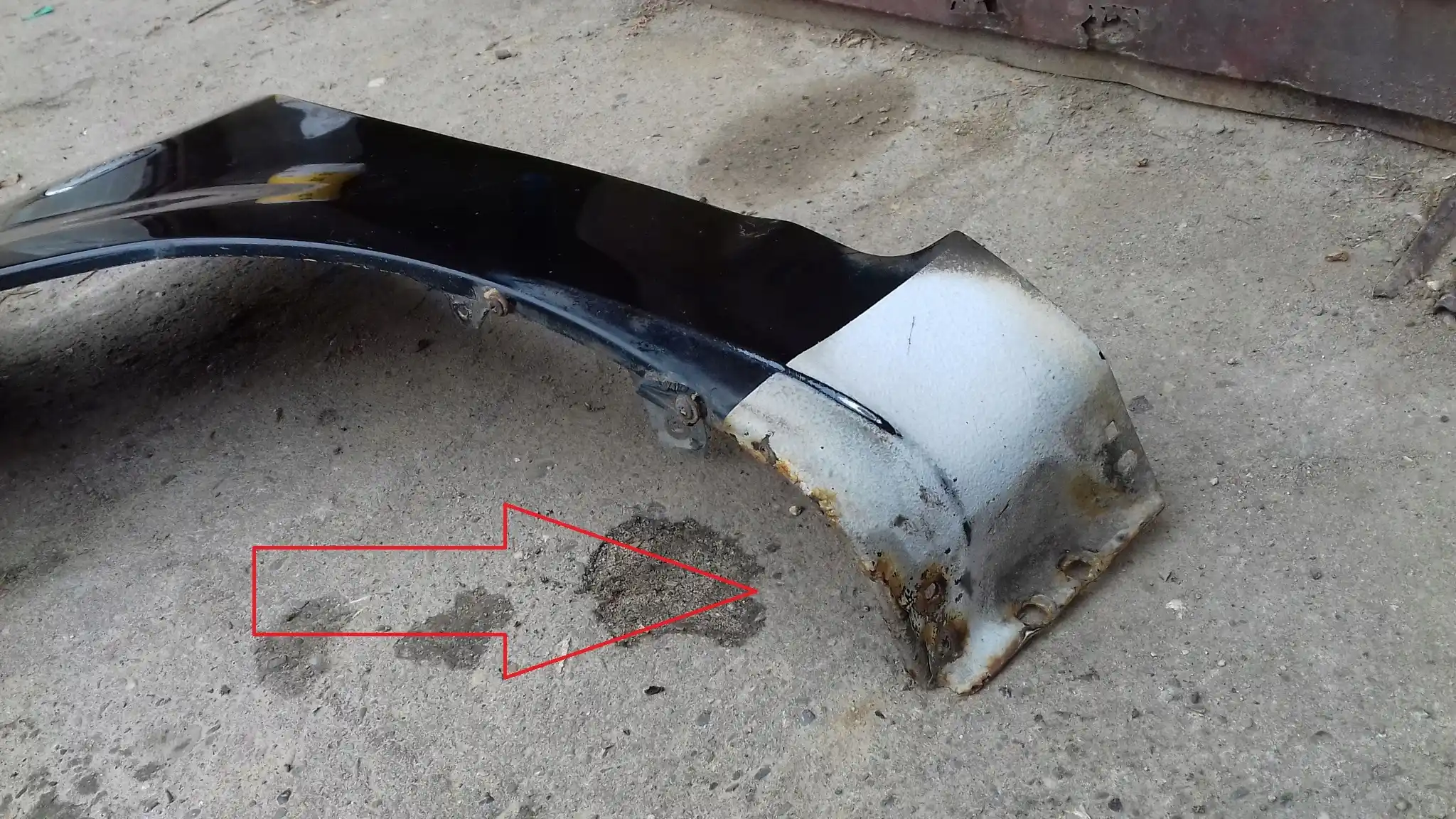 BŁOTNIK LEWY PRZÓD PRZEDNI FORD C-MAX MK1 03-06 LAK. F3