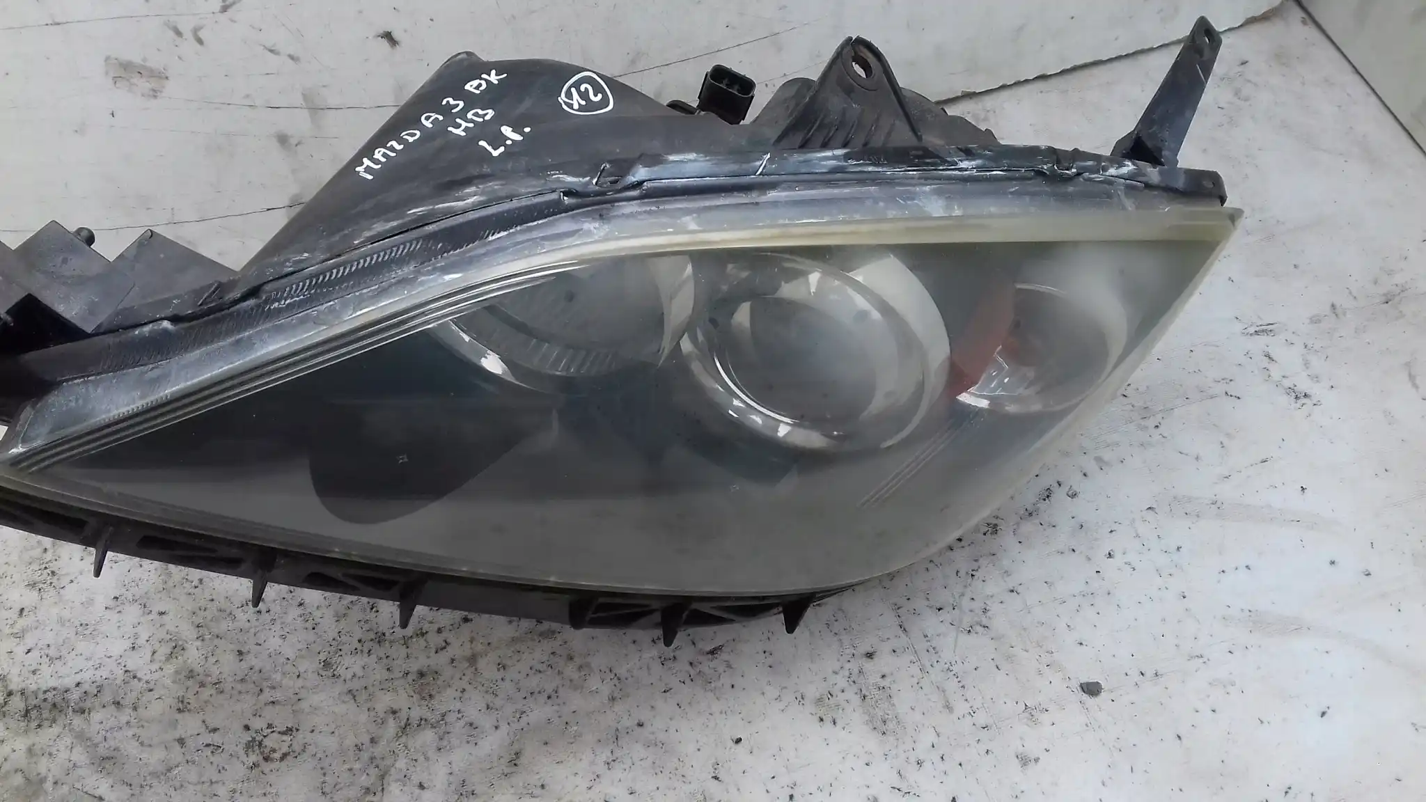 LAMPA LEWY PRZÓD PRZEDNIA MAZDA 3 BK HB 03-