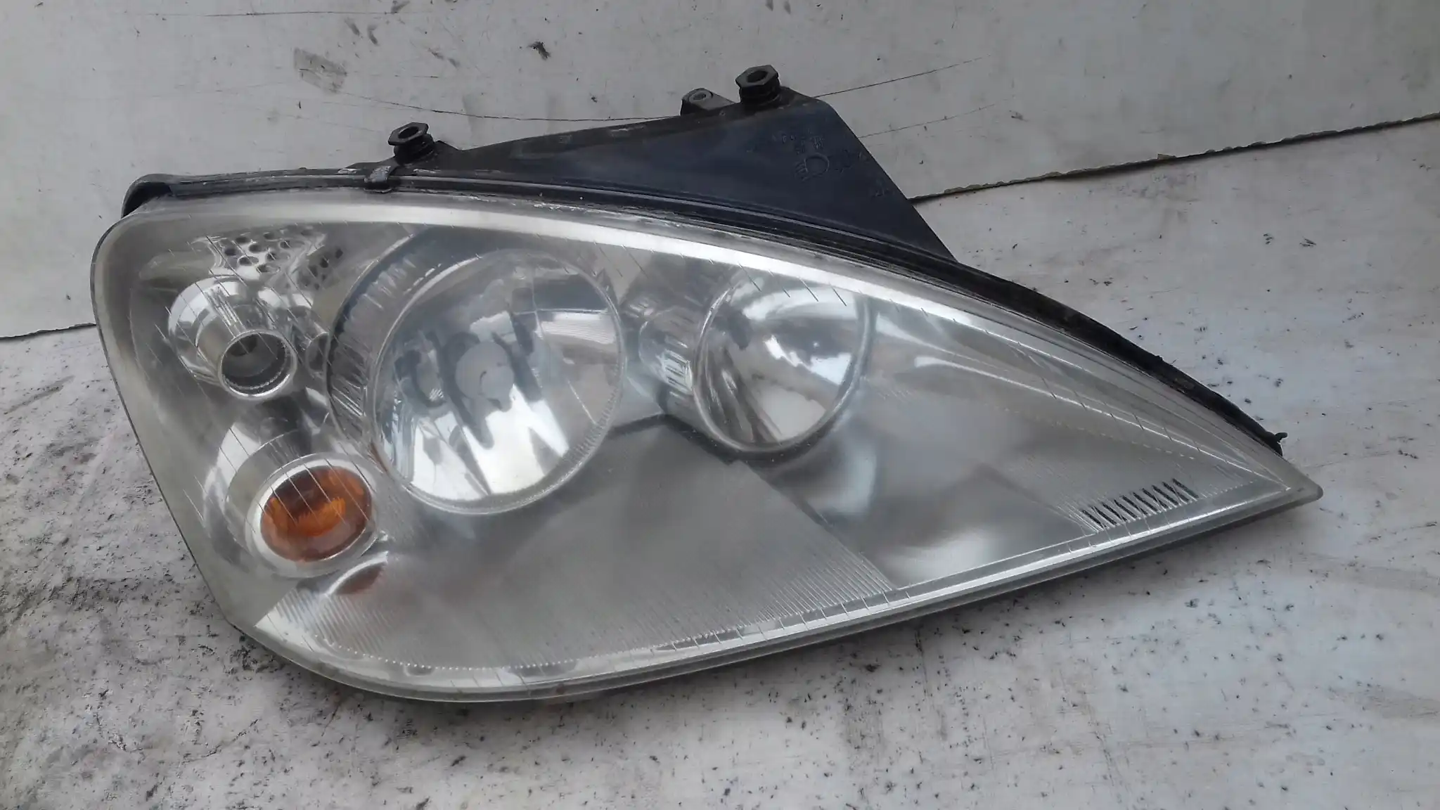 LAMPA PRAWY PRZÓD PRZEDNIA 0301183202 FORD GALAXY MK1 LIFT MK2 00-