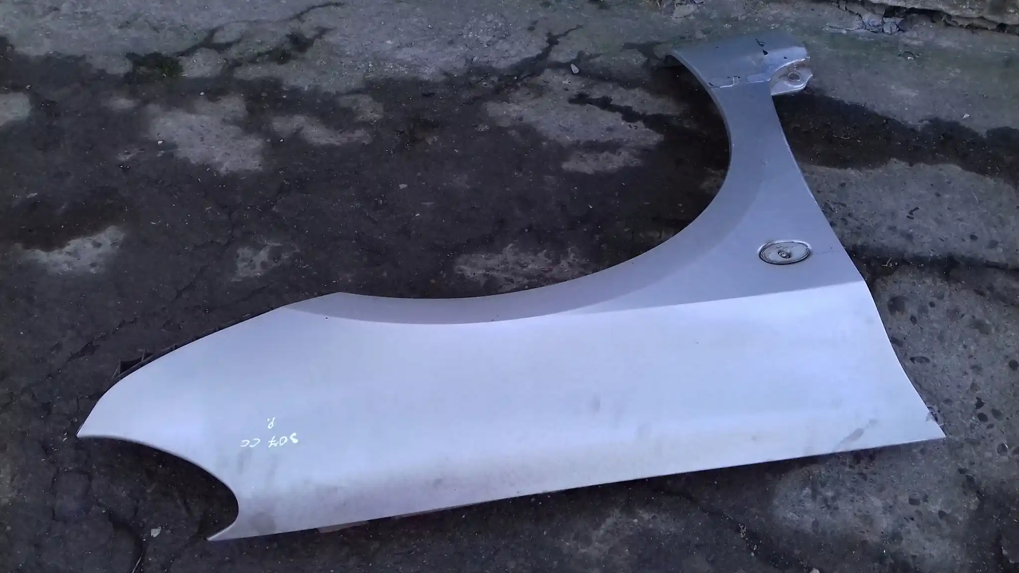BŁOTNIK PRAWY PRZÓD PRZEDNI PEUGEOT 307 CC CABRIO 01- EZRC