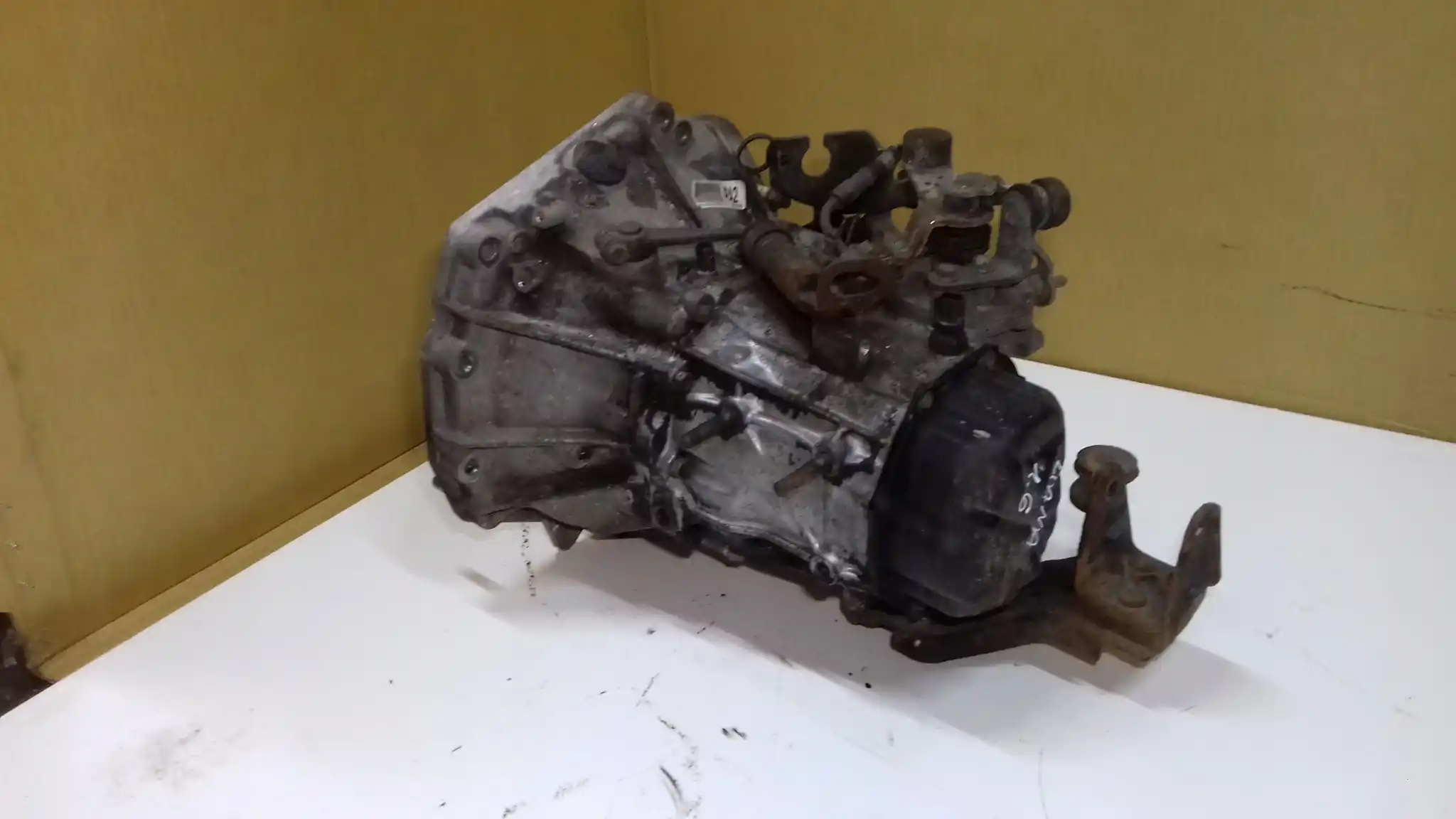 SKRZYNIA BIEGÓW PA2 SUZUKI LIANA 1.6 16V 01-