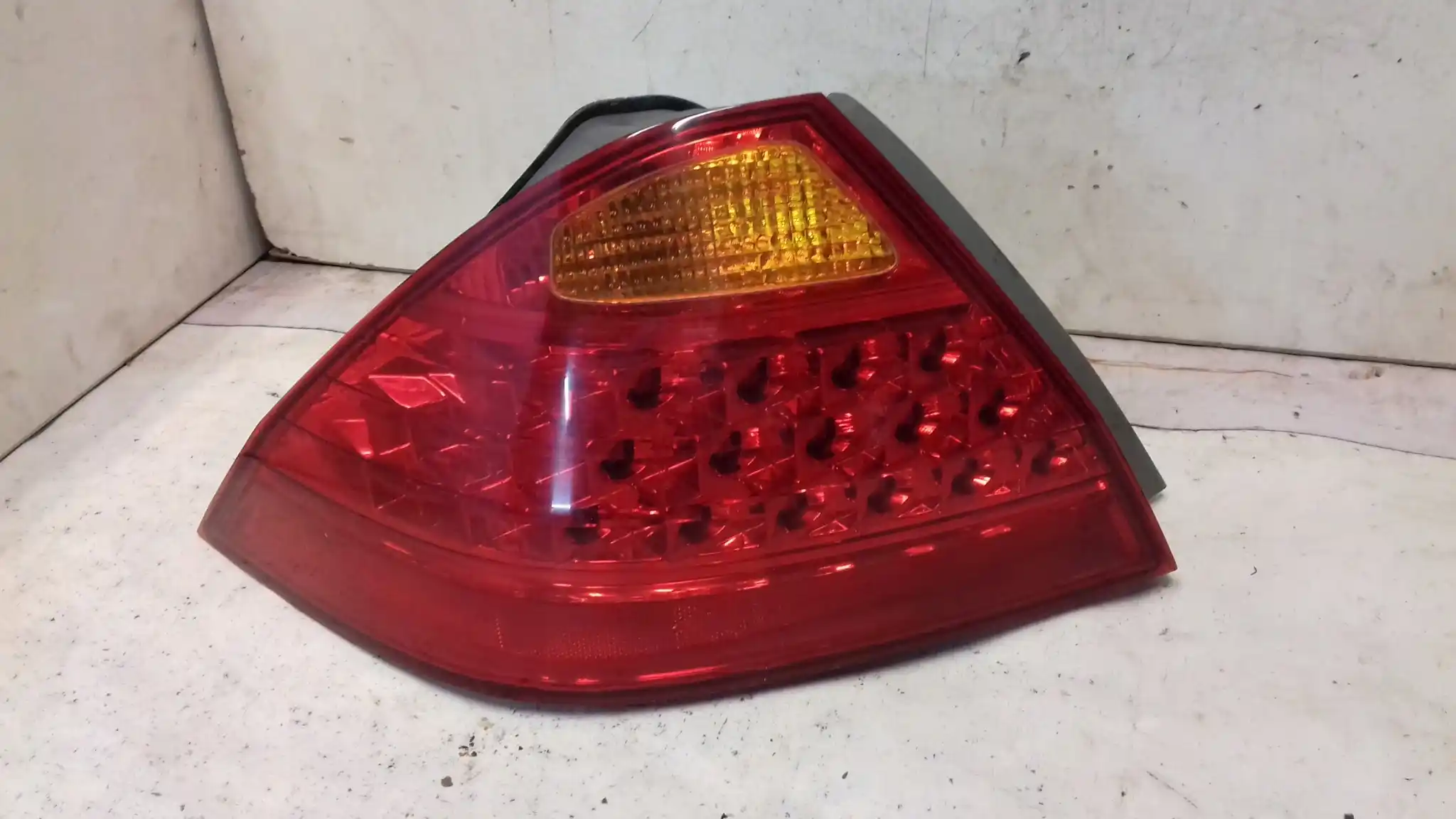 LAMPA LEWY TYŁ TYLNA HONDA ACCORD VII SEDAN LIFT 05- USA