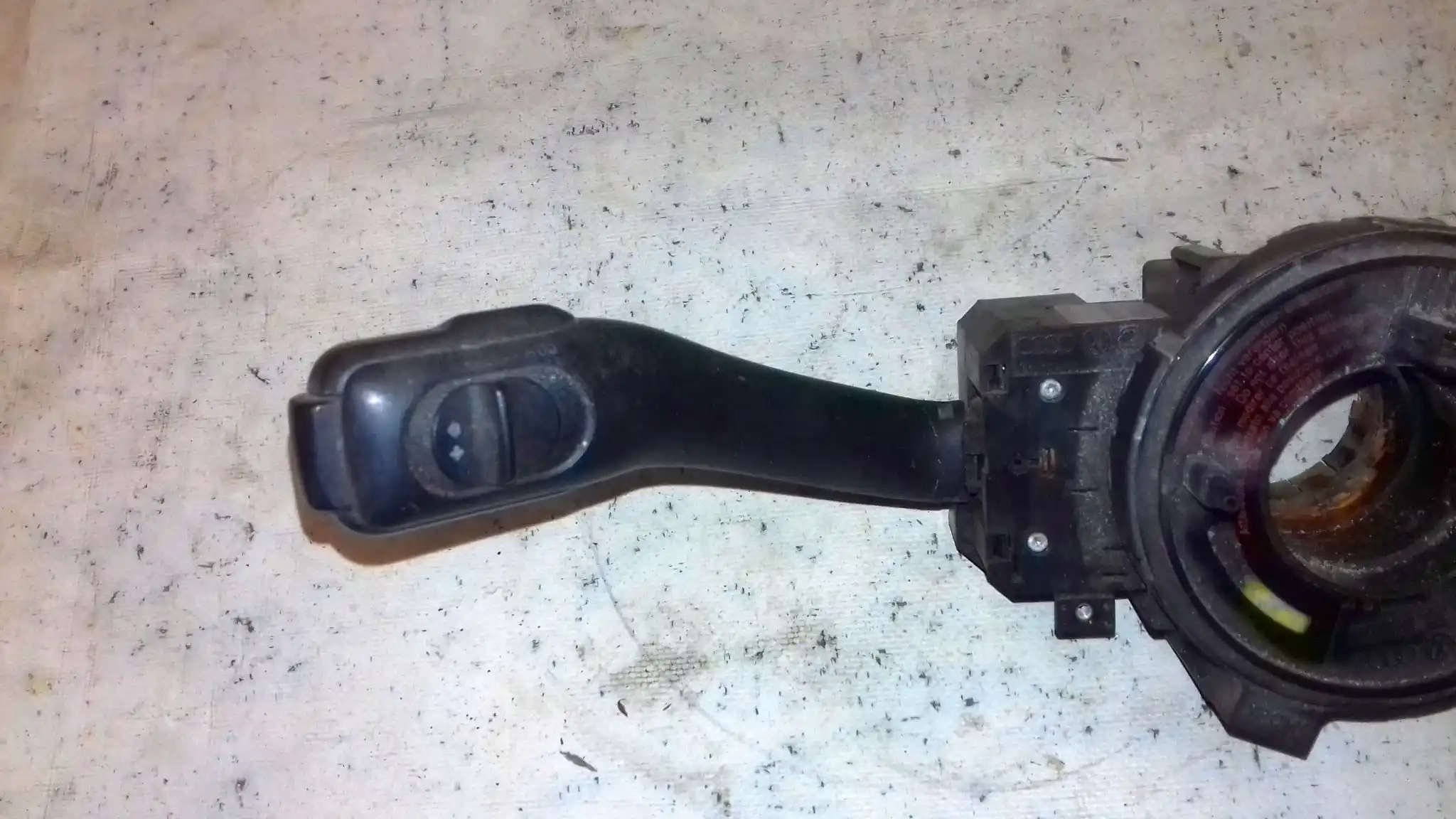 PRZEŁĄCZNIK ZESPOLONY PAJĄK TEMPOMAT 8L0953513H AUDI A6 C5 SEDAN 97-