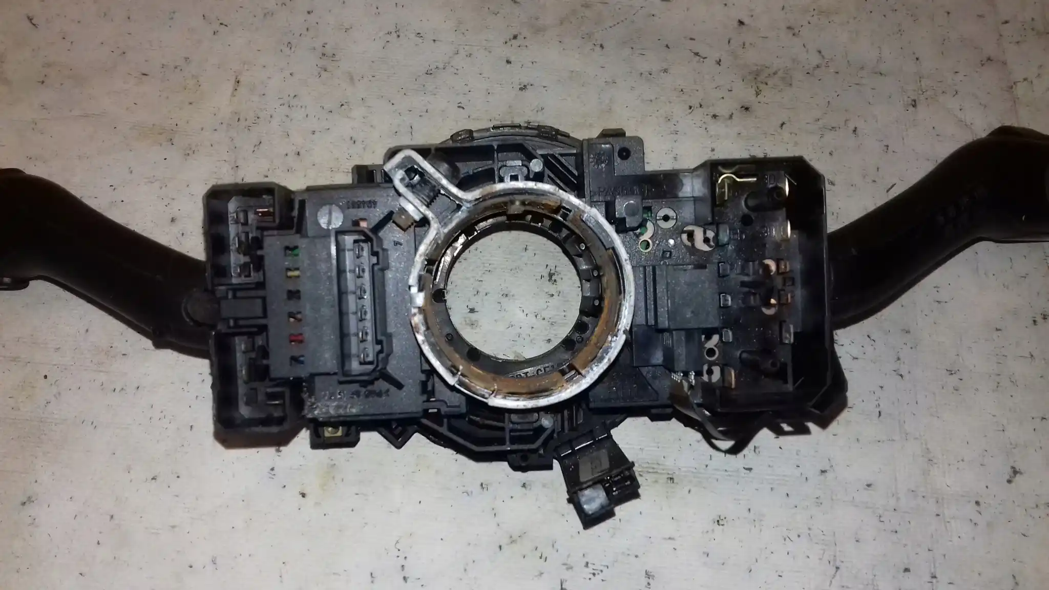 PRZEŁĄCZNIK ZESPOLONY PAJĄK TEMPOMAT 8L0953513H AUDI A6 C5 SEDAN 97-