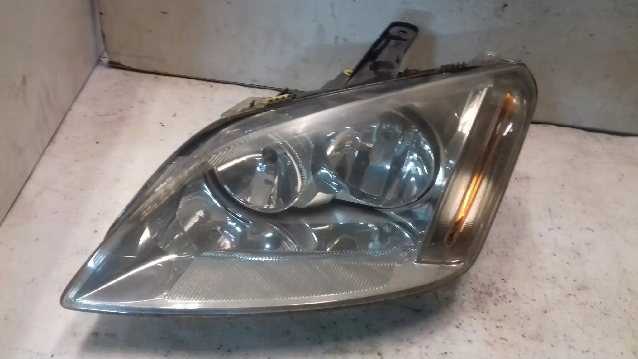 LAMPA LEWY PRZÓD PRZEDNIA 3M5113006AH FORD C-MAX MK1 03-06