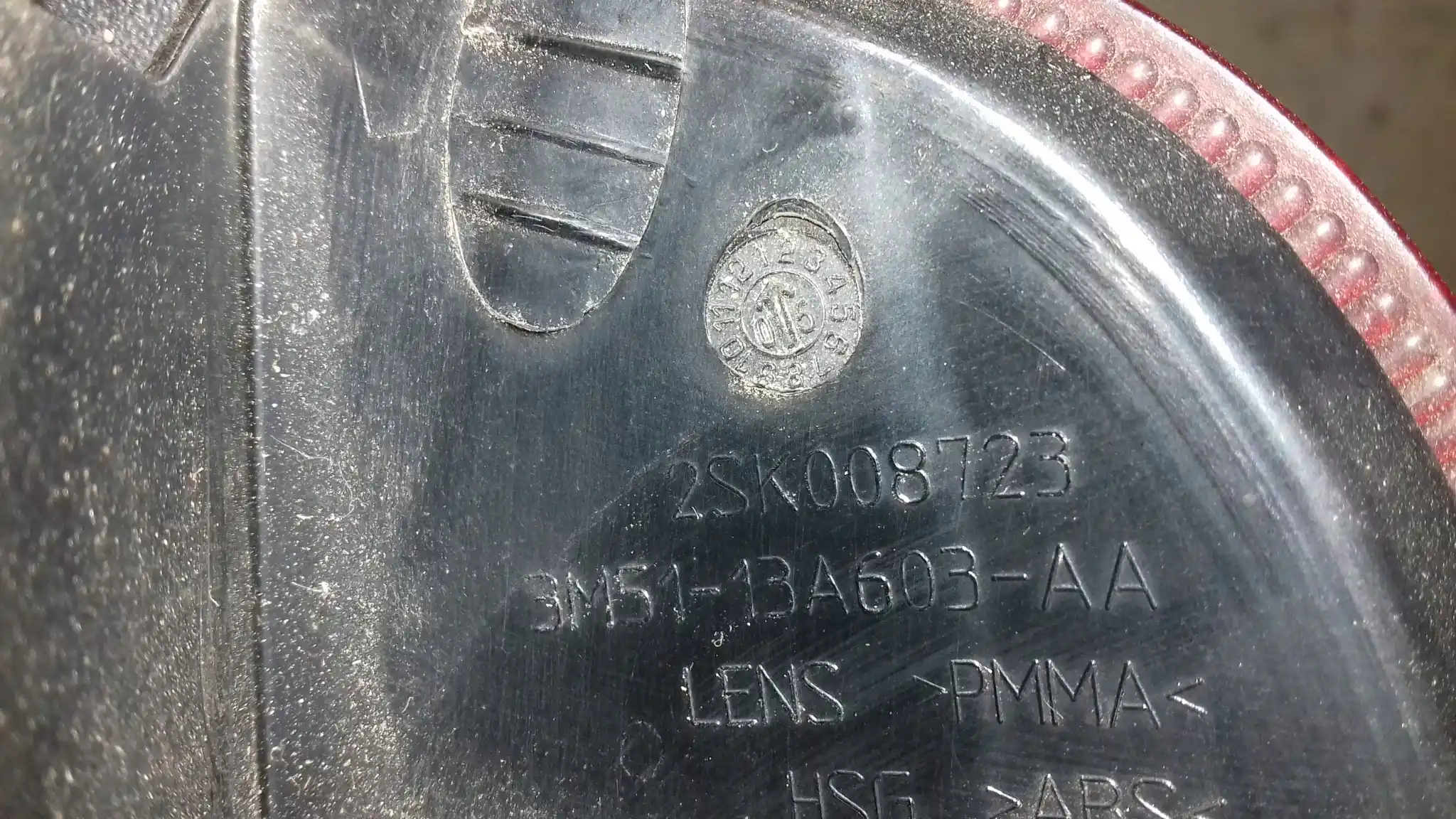 LAMPA LEWY TYŁ TYLNA 3M5113A603AA FORD C-MAX MK1 03-06