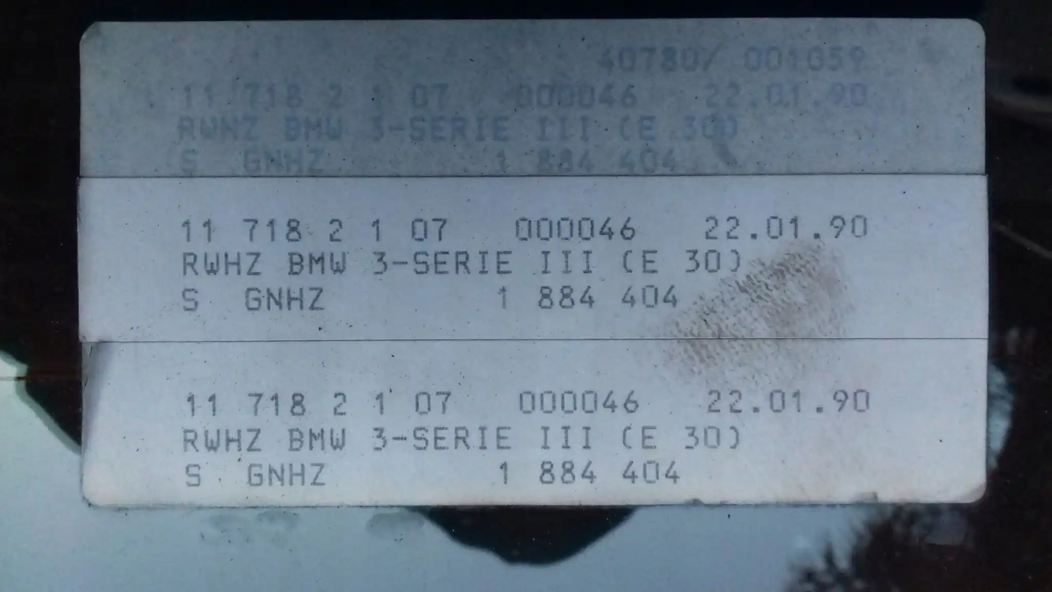 SZYBA TYŁ TYLNA 1884404 BMW E30