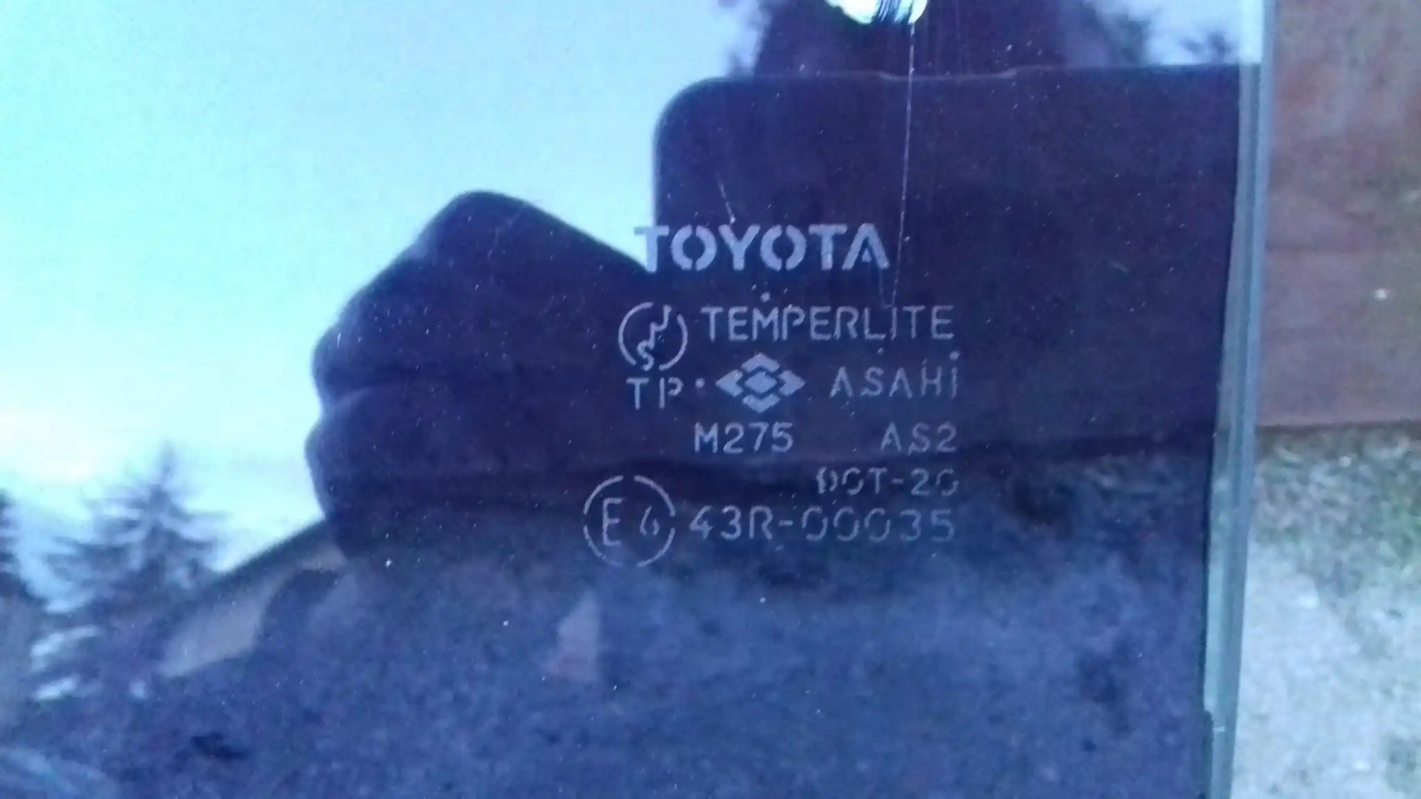 SZYBA DRZWI LEWA TOYOTA SUPRA IV 92-03