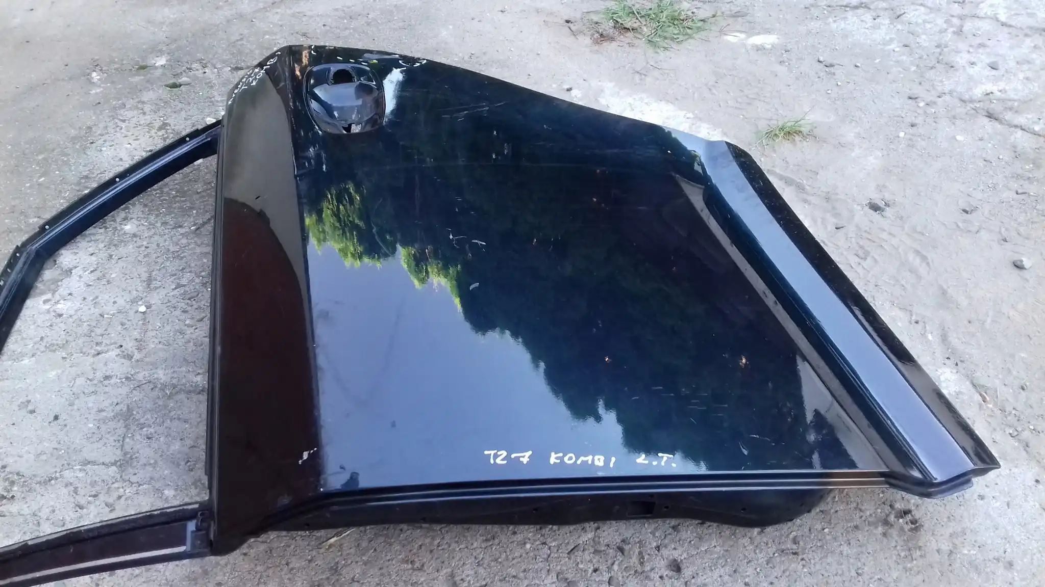 DRZWI LEWY TYŁ TYLNE TOYOTA AVENSIS T27 KOMBI 09-