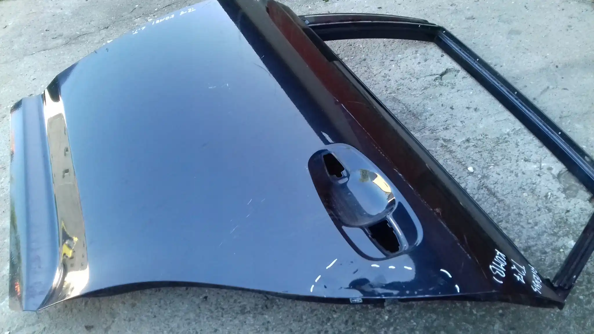 DRZWI LEWY TYŁ TYLNE TOYOTA AVENSIS T27 KOMBI 09-