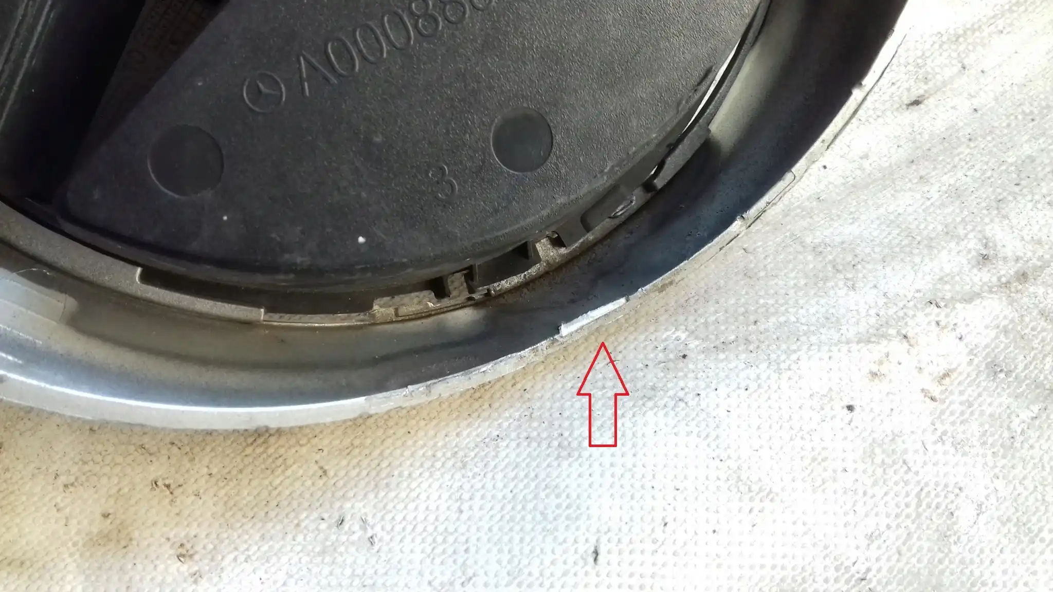 GRILL ATRAPA CHŁODNICY A2058880560 MERCEDES C-KLASA W205 14-