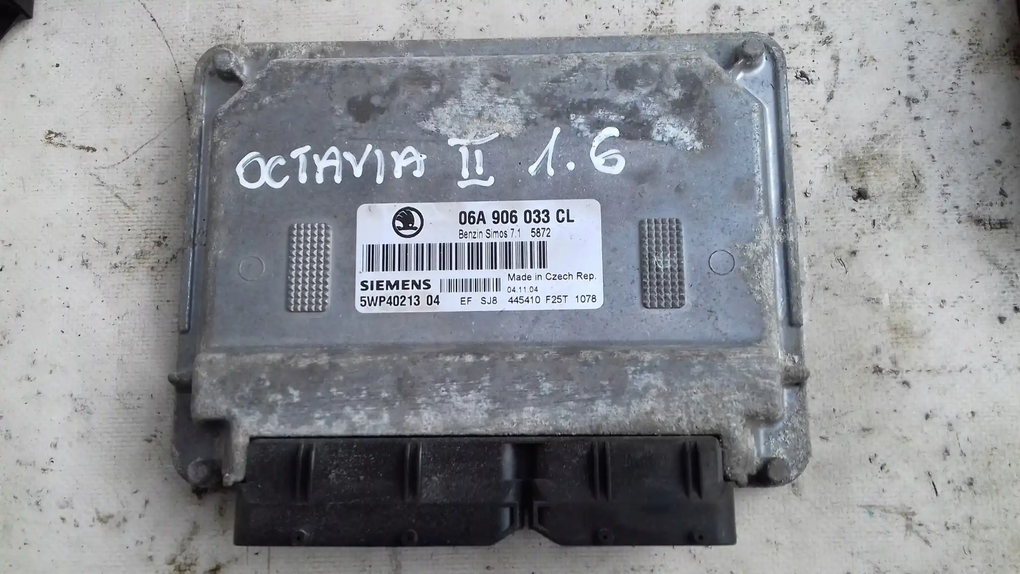 KOMPUTER 06A906033CL 5WP4021304 ZESTAW IMMO SKODA OCTAVIA II 2 1.6 8V 04-