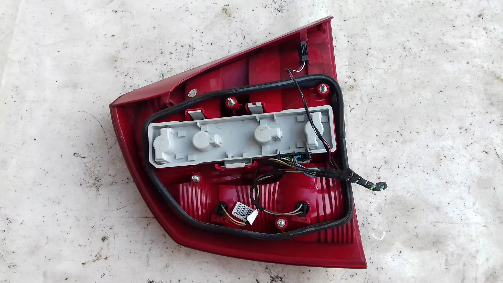 LAMPA PRAWY TYŁ TYLNA 1Z5945096A SKODA OCTAVIA II 2 HB 04-08