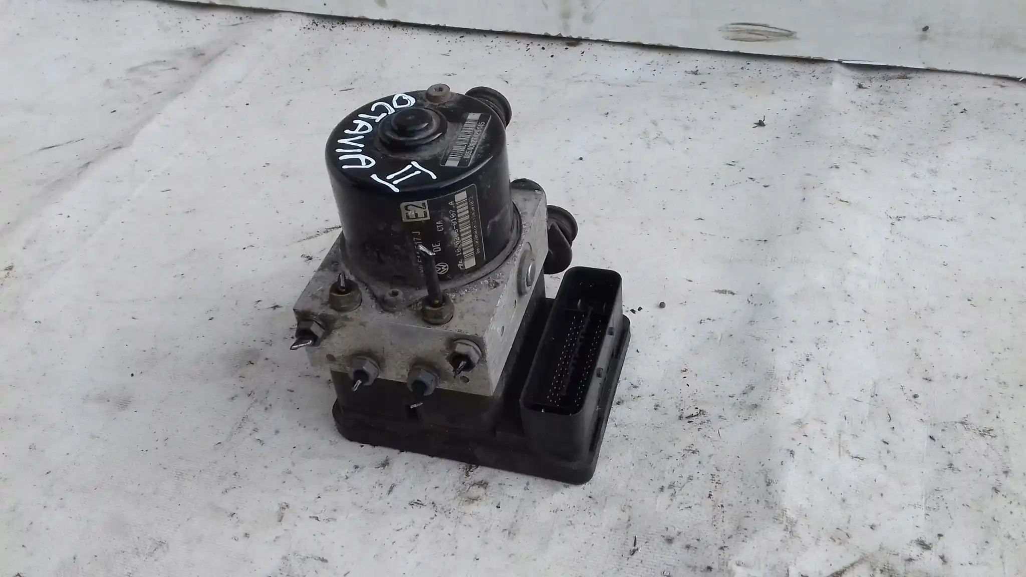 POMPA ABS 1K0614517J 1K0907379K SKODA OCTAVIA II 2 04-
