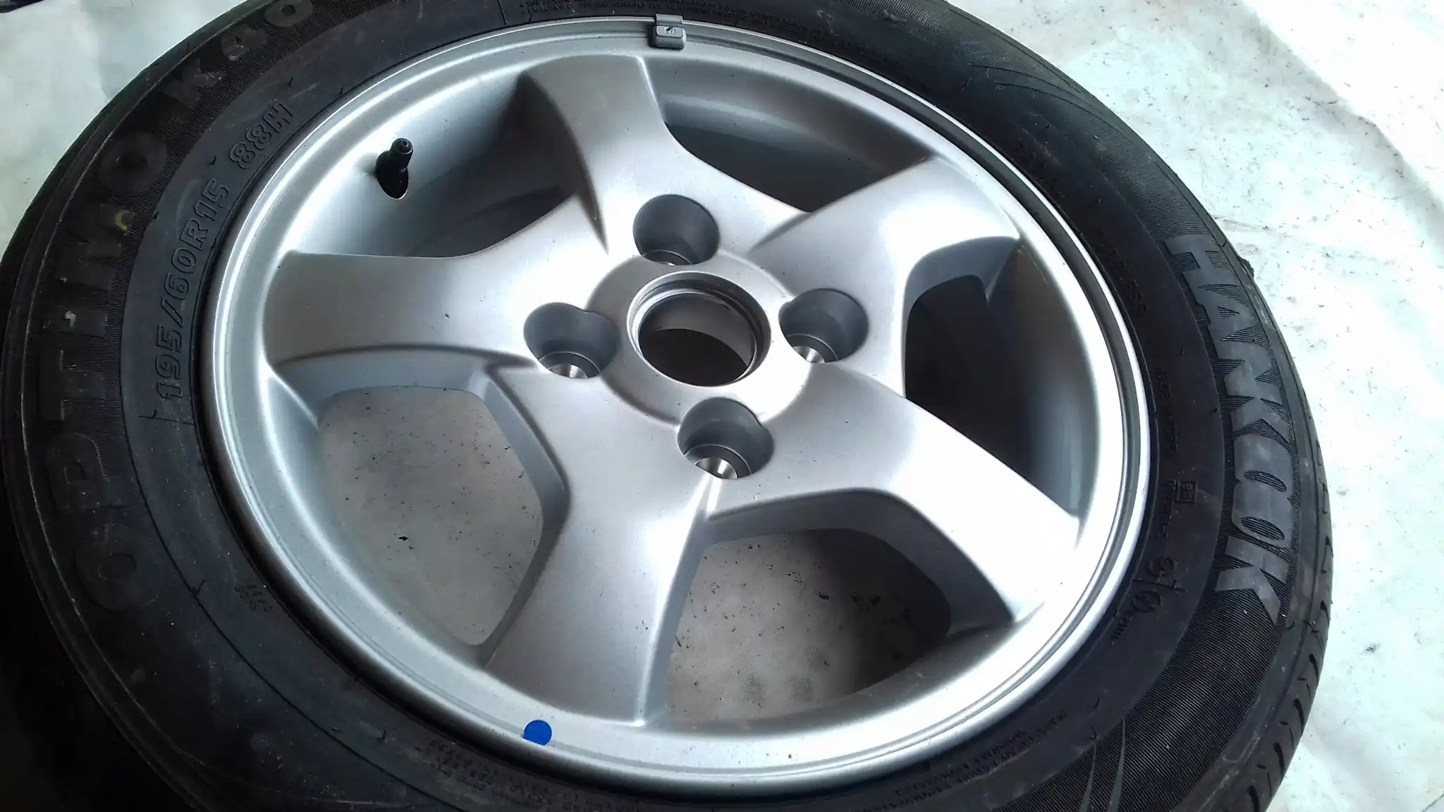 FELGA ALUMINIOWA KIA 4x114,3 6Jx15''