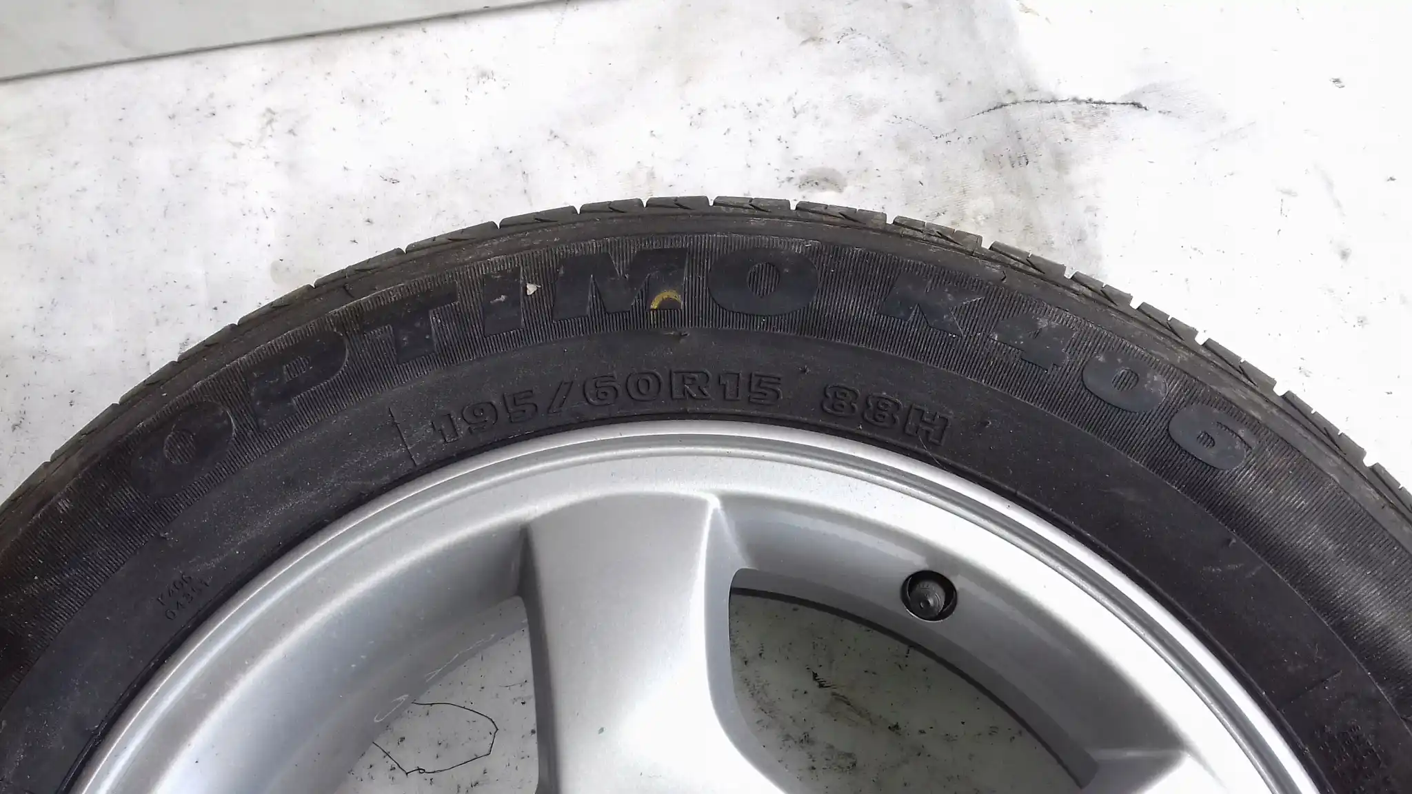 FELGA ALUMINIOWA KIA 4x114,3 6Jx15''