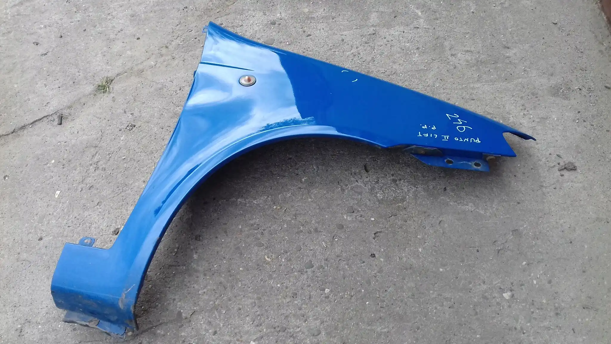 BŁOTNIK PRAWY PRZÓD PRZEDNI FIAT PUNTO II LIFT 03-10 247