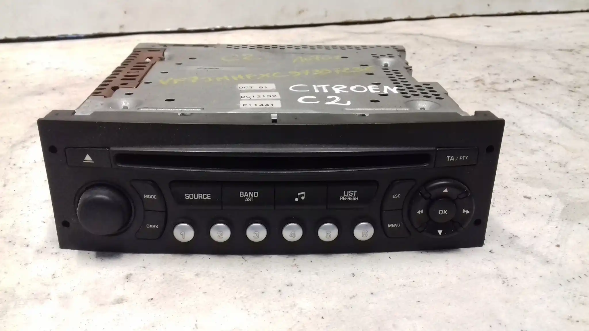 RADIO RADIOODTWARZACZ CD 96613825XT CITROEN C2 03-08