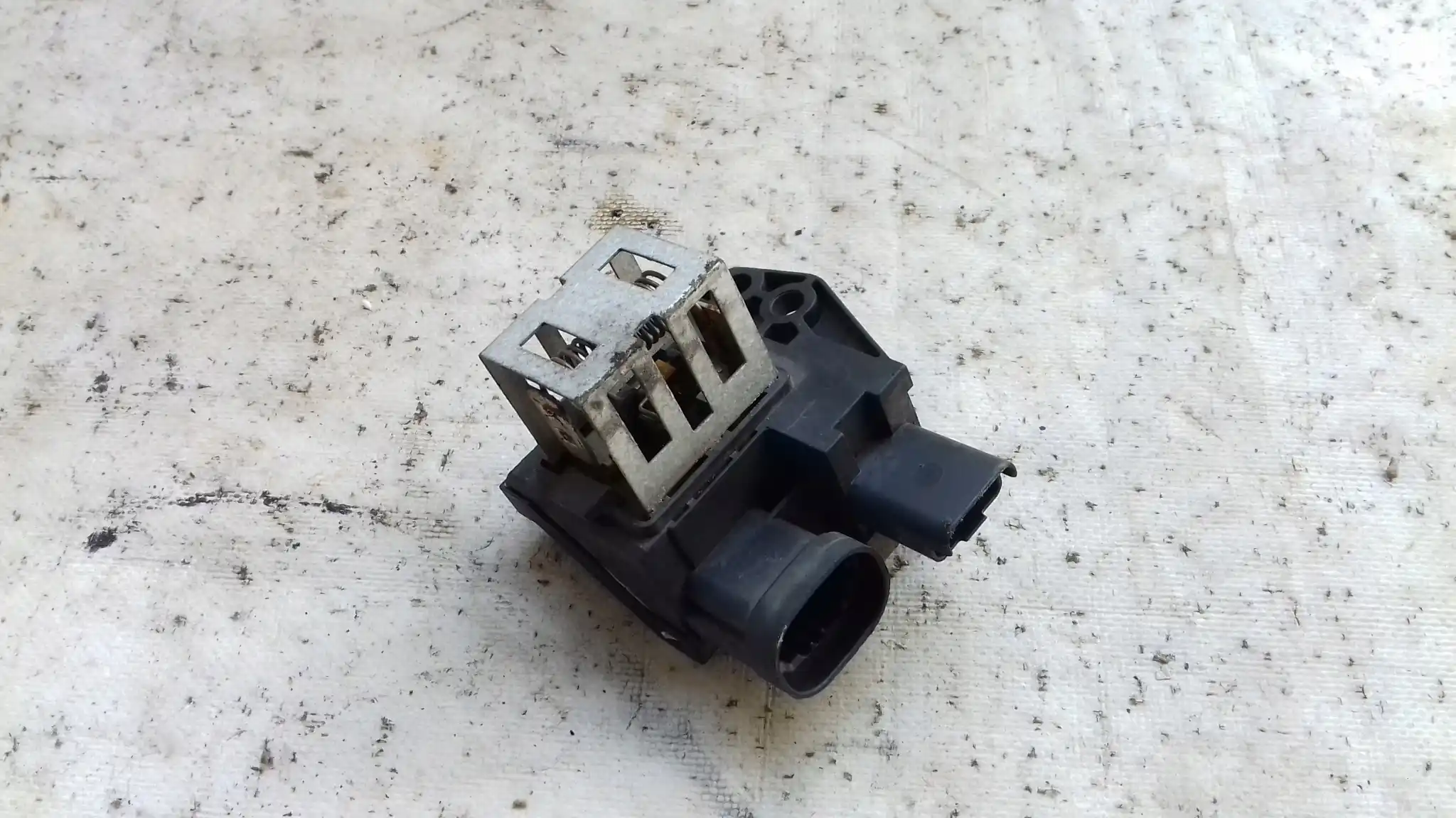 OPORNICA REZYSTOR WENTYLATORA 9827870080 CITROEN C5 III X7 1.6 THP 07-