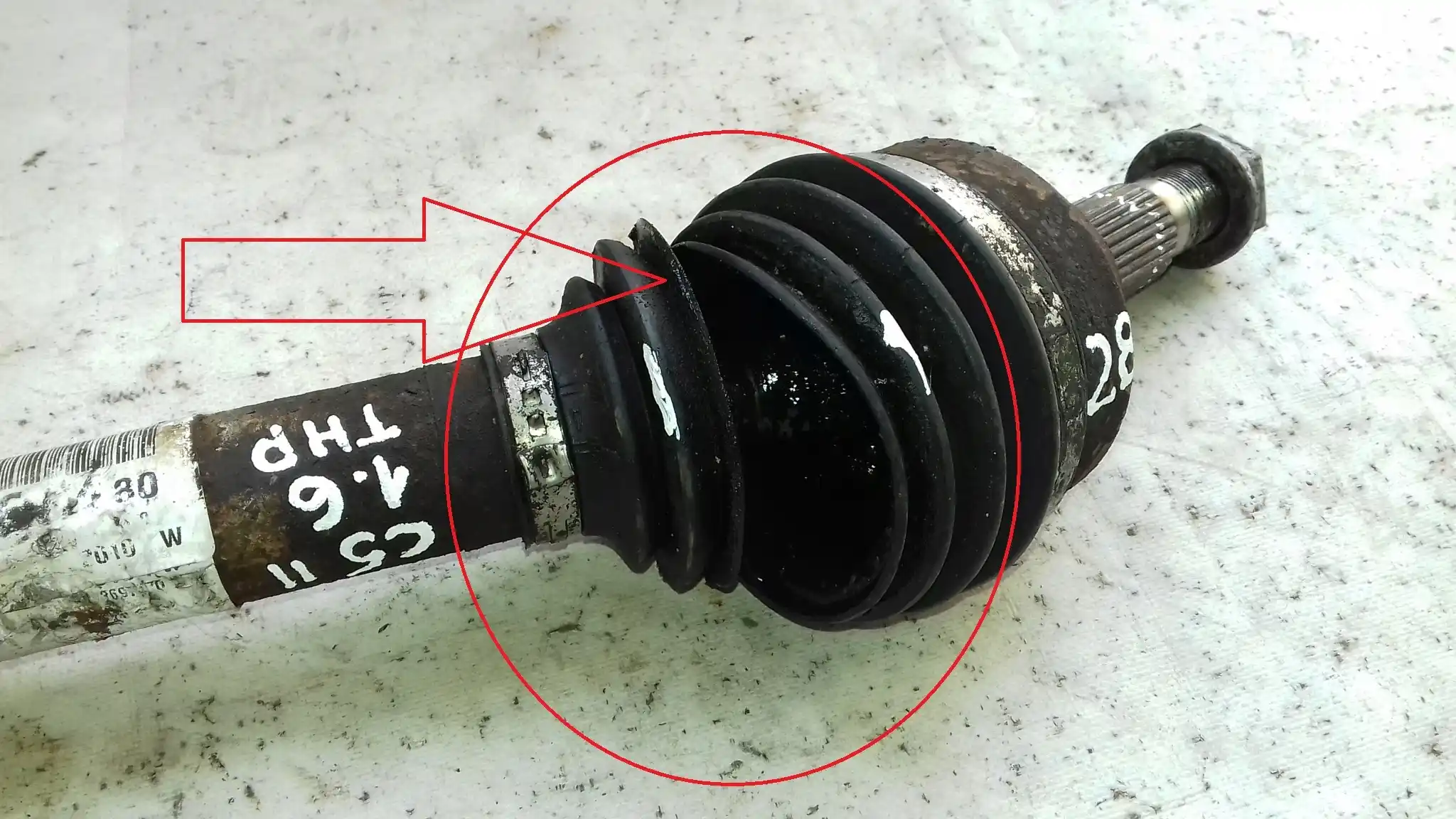 PÓŁOŚ LEWA KRÓTKA AUTOMATYCZNA SZKRZYNIA CITROEN C5 III X7 1.6 THP 07-