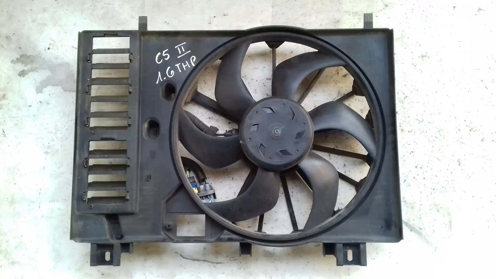 WENTYLATOR CHŁODNICY 9687359380 CITROEN C5 III X7 1.6 THP 07-