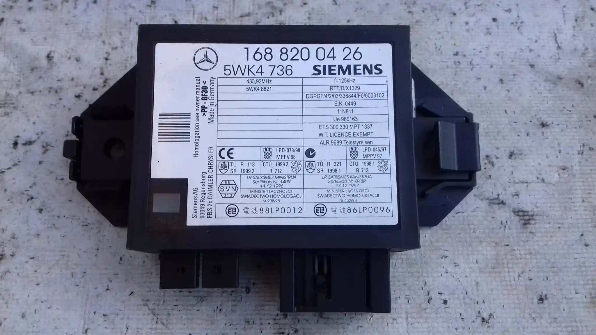 KOMPUTER A1661412925 ZESTAW IMMO MERCEDES VANEO W414 1.9 01-05