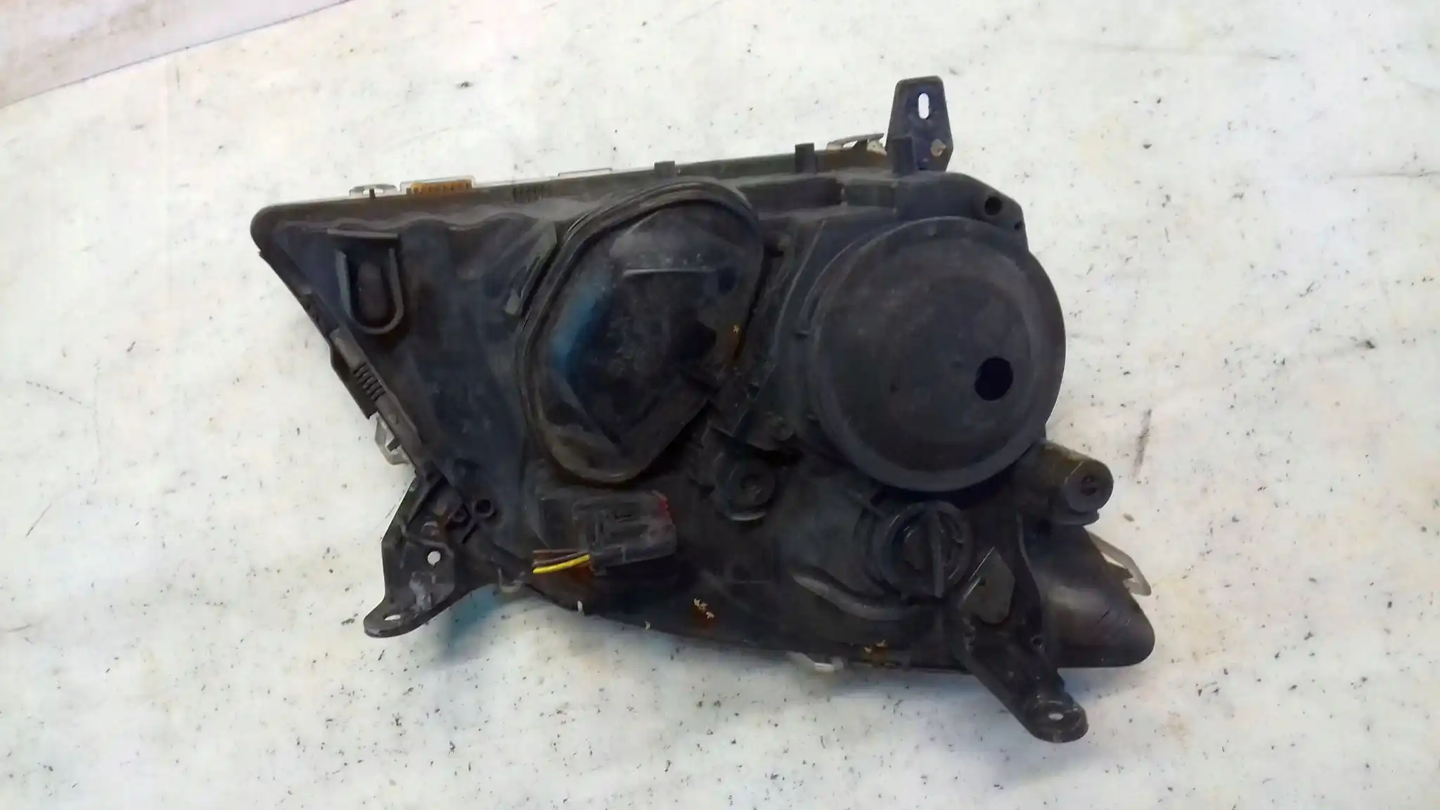 LAMPA LEWY PRZÓD PRZEDNIA 15588700 OPEL VECTRA C SIGNUM 02-05
