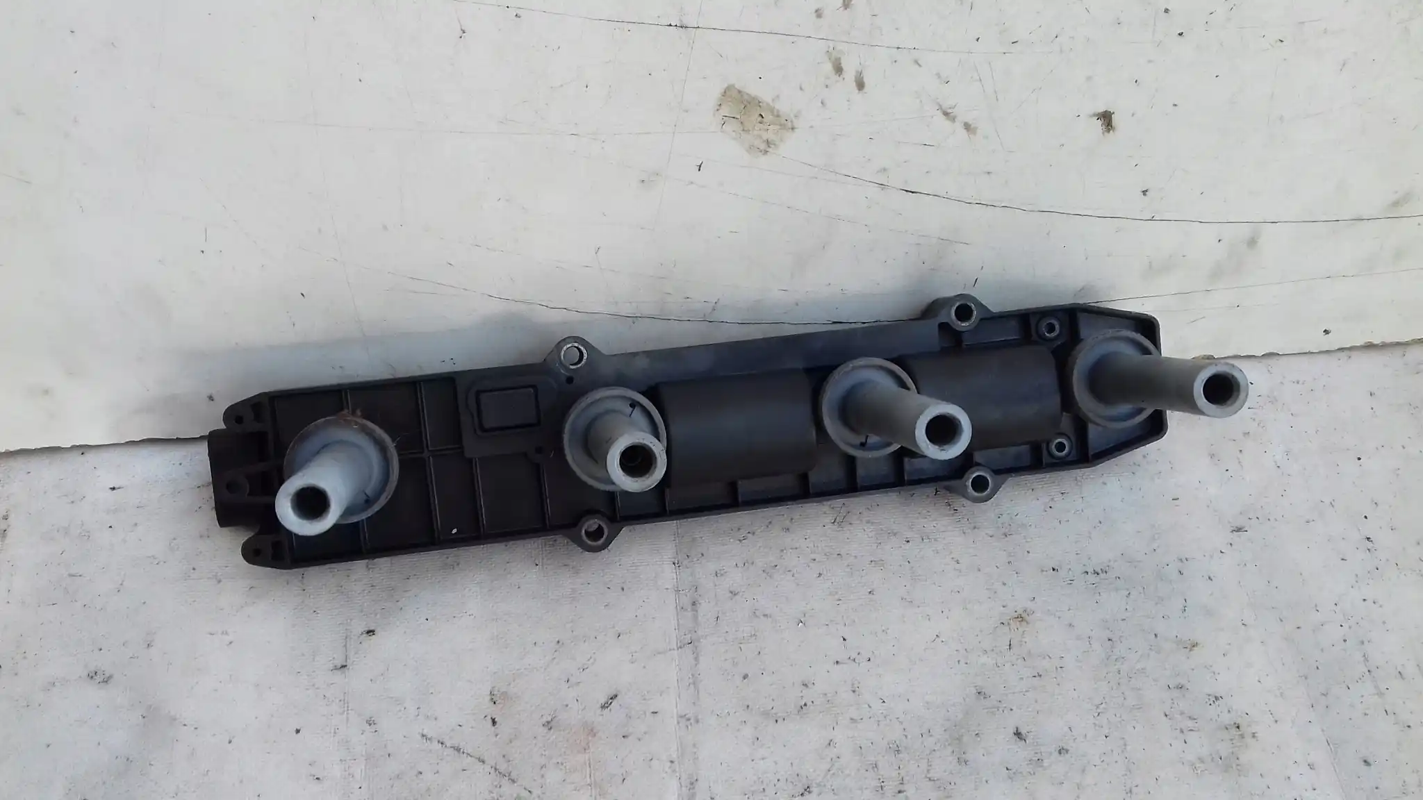 CEWKA ZAPŁONOWA 2567686 OPEL VECTRA C SIGNUM 2.2 16V Z22SE 02-