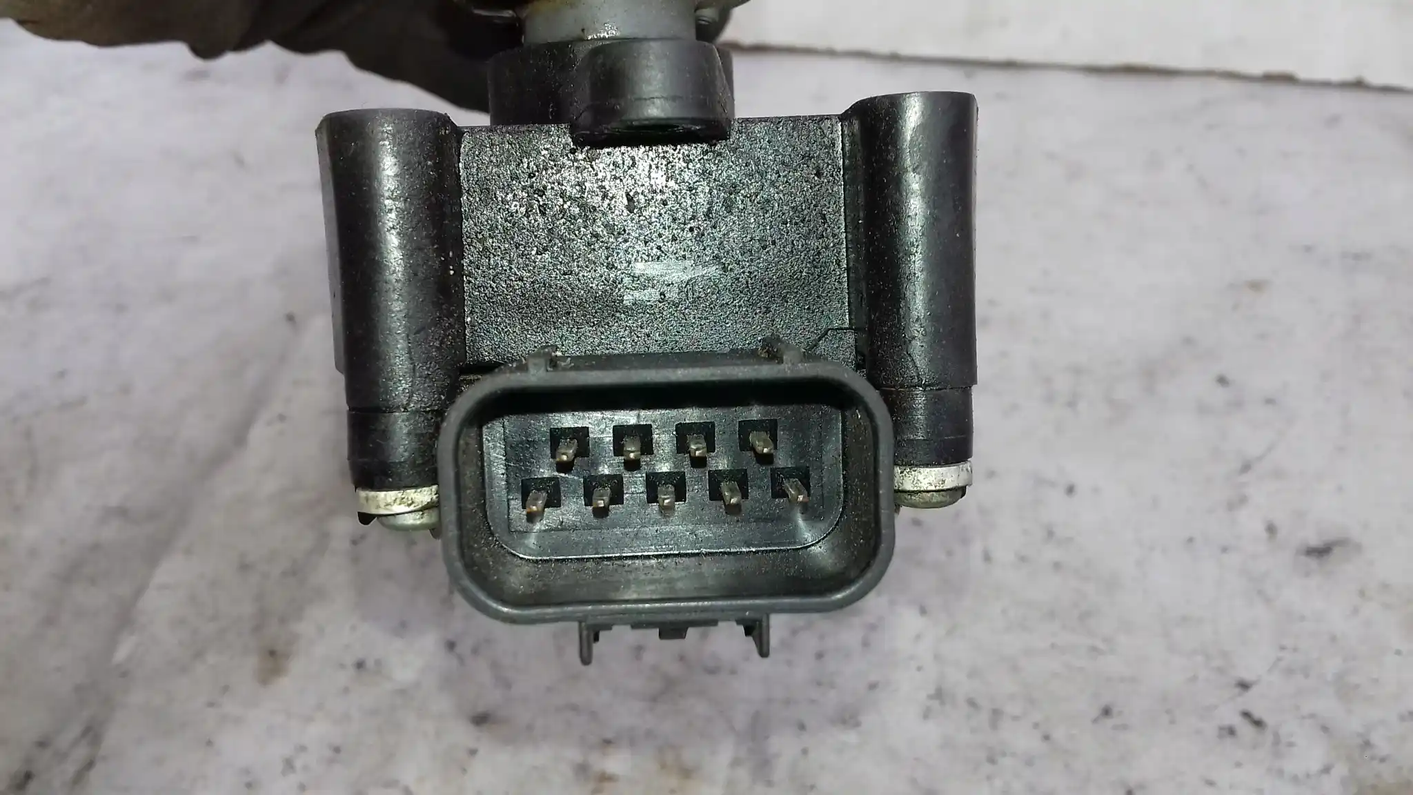 CEWKA ZAPŁONOWA 2567686 OPEL VECTRA C SIGNUM 2.2 16V Z22SE 02-
