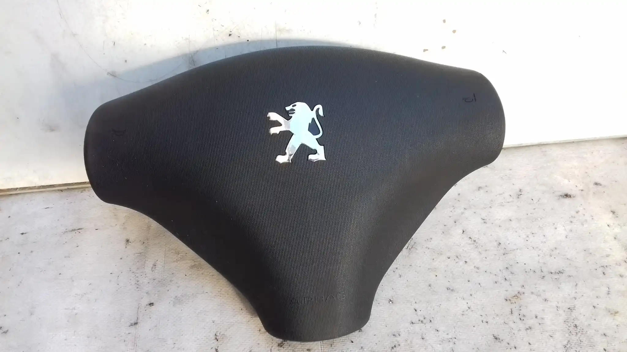 AIRBAG PODUSZKA POWIETRZNA KIEROWCY PEUGEOT 107 05-12