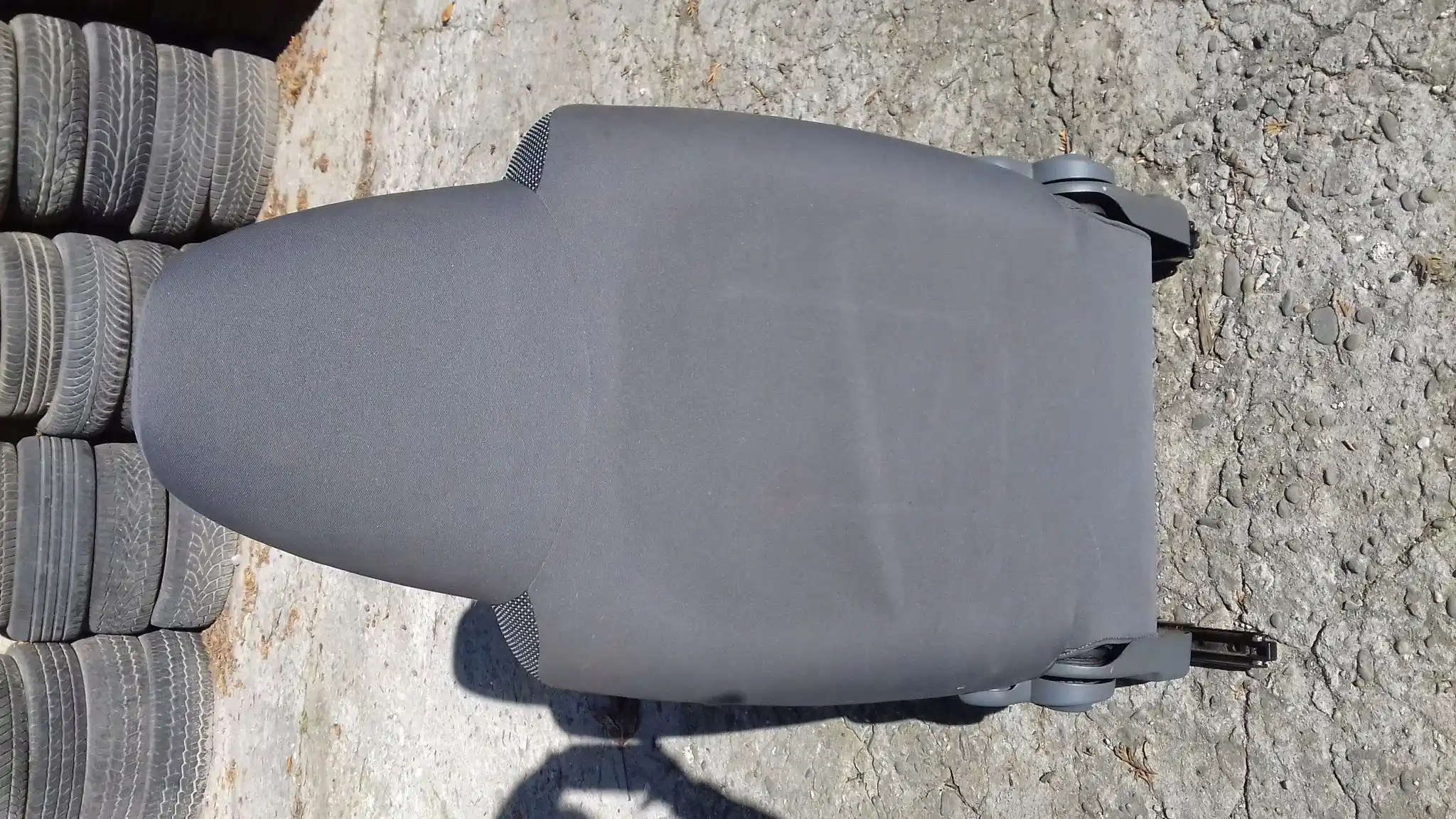 FOTEL LEWY PRZÓD PRZEDNI PEUGEOT 107 3D 05-