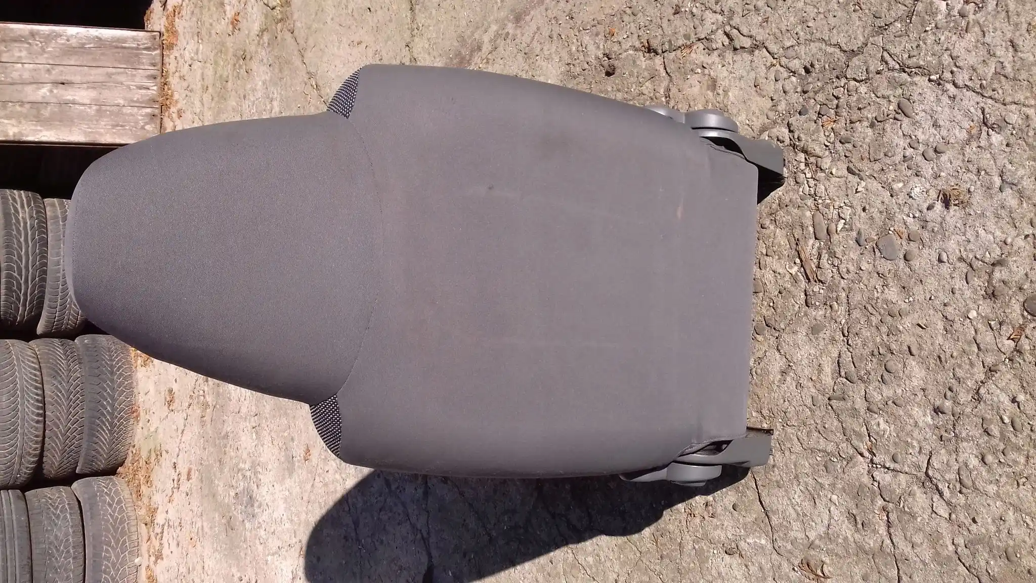 FOTEL PRAWY PRZÓD PRZEDNI PEUGEOT 107 3D 05-