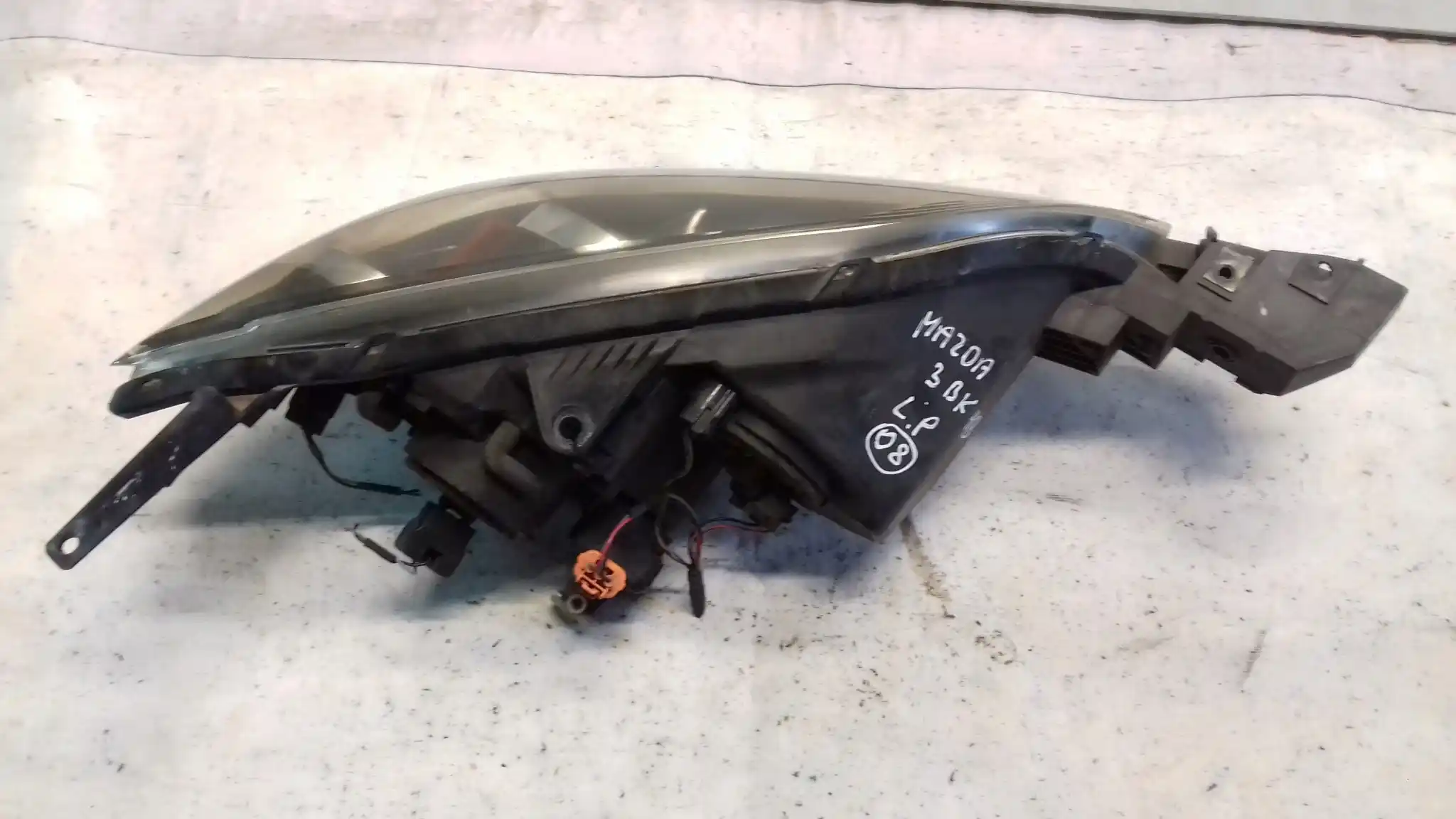 LAMPA LEWY PRZÓD PRZEDNIA MAZDA 3 BK HB 03-