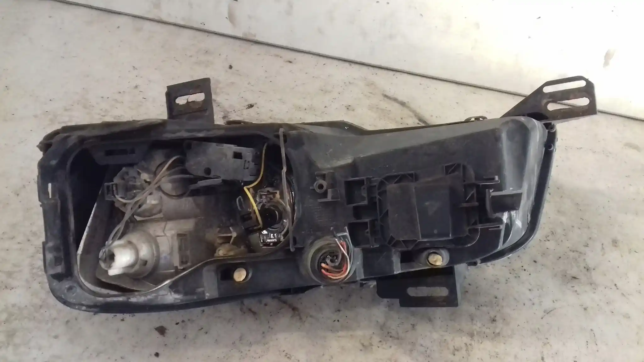 LAMPA PRAWY PRZÓD PRZEDNIA FIAT STILO 5D HB KOMBI 01-