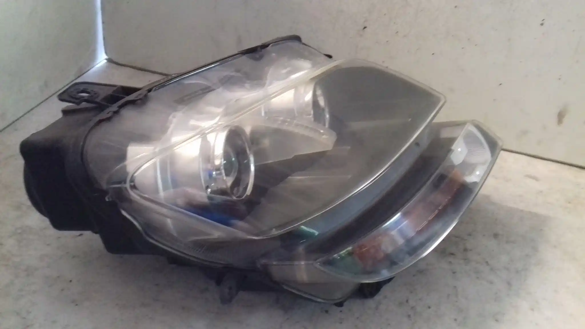 LAMPA PRAWY PRZÓD PRZEDNIA 1494323080 FIAT ULYSSE II 02-10