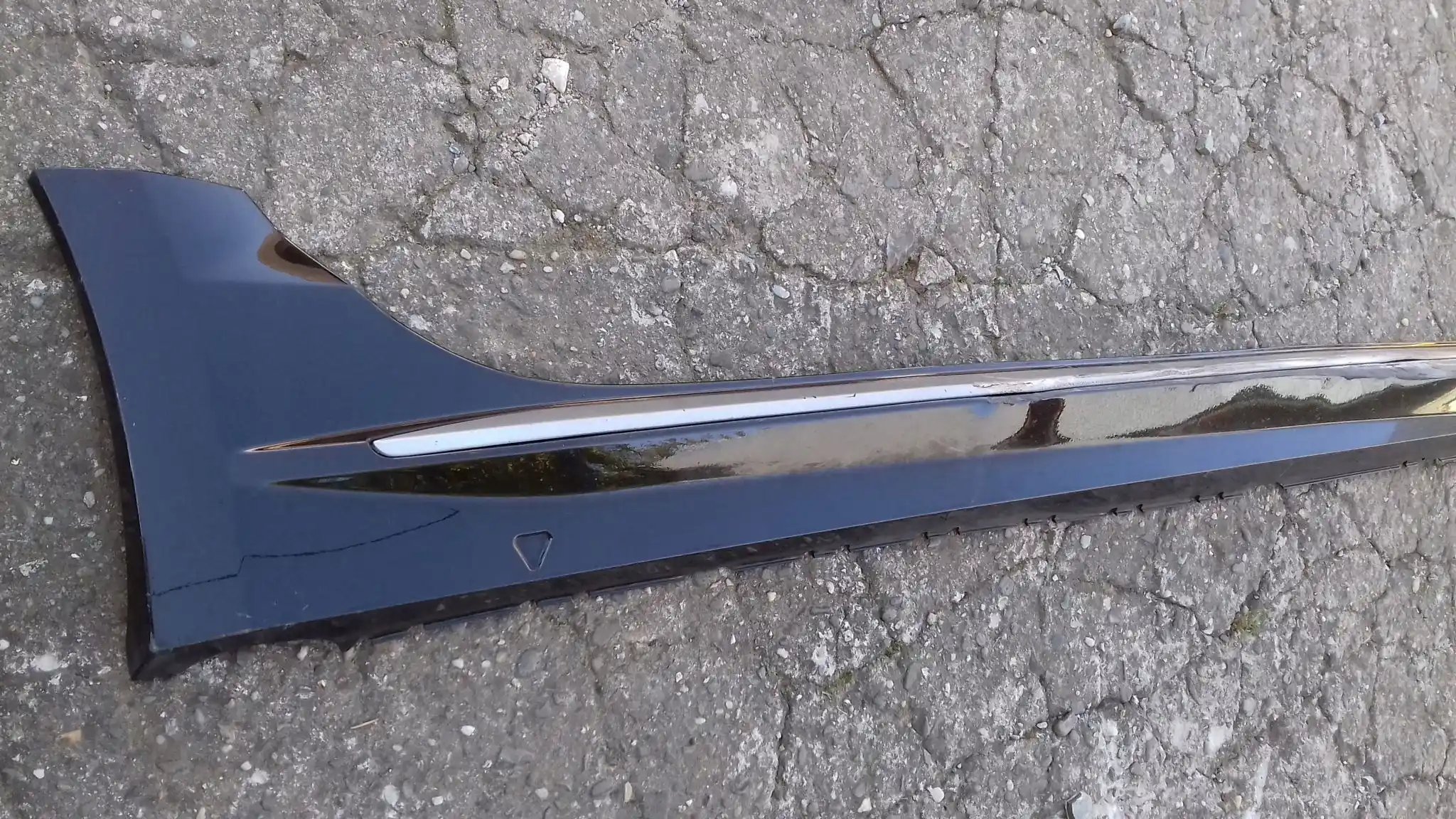 LISTWA PROGOWA NAKŁADKA PRAWA 8W9853856E AUDI A4 B9 ALLROAD 15-
