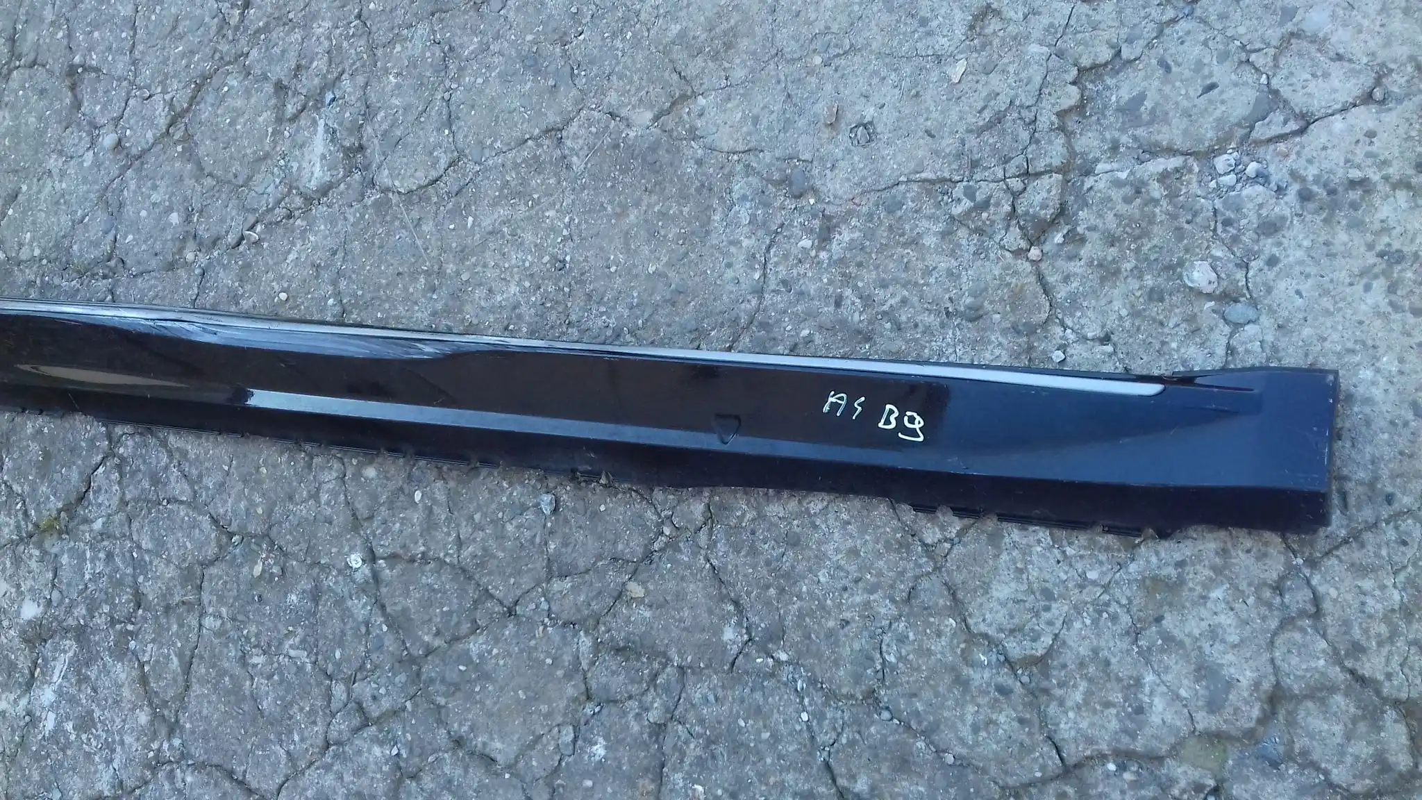 LISTWA PROGOWA NAKŁADKA PRAWA 8W9853856E AUDI A4 B9 ALLROAD 15-