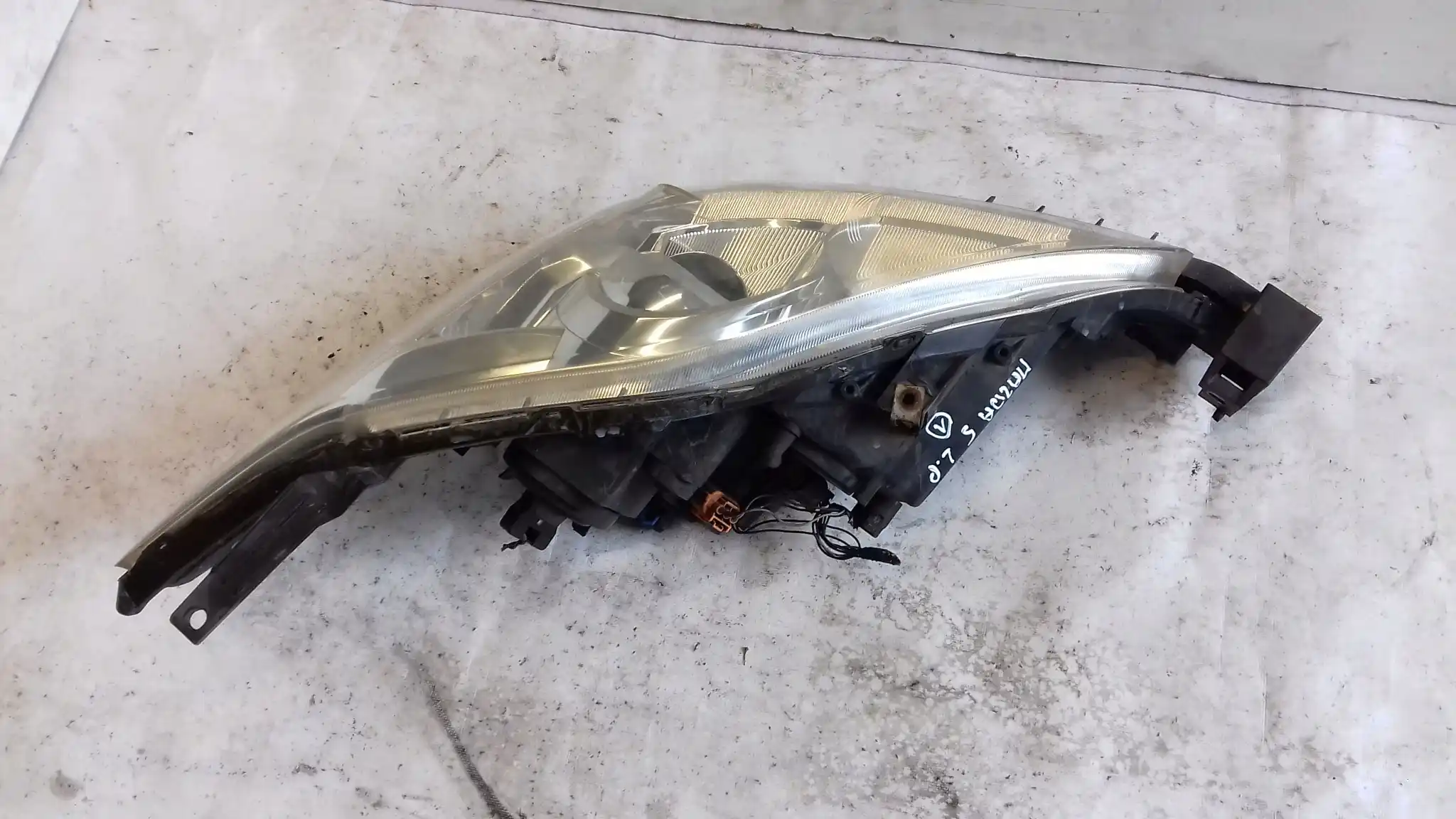 LAMPA LEWY PRZÓD PRZEDNIA MAZDA 5 I CR 05-07