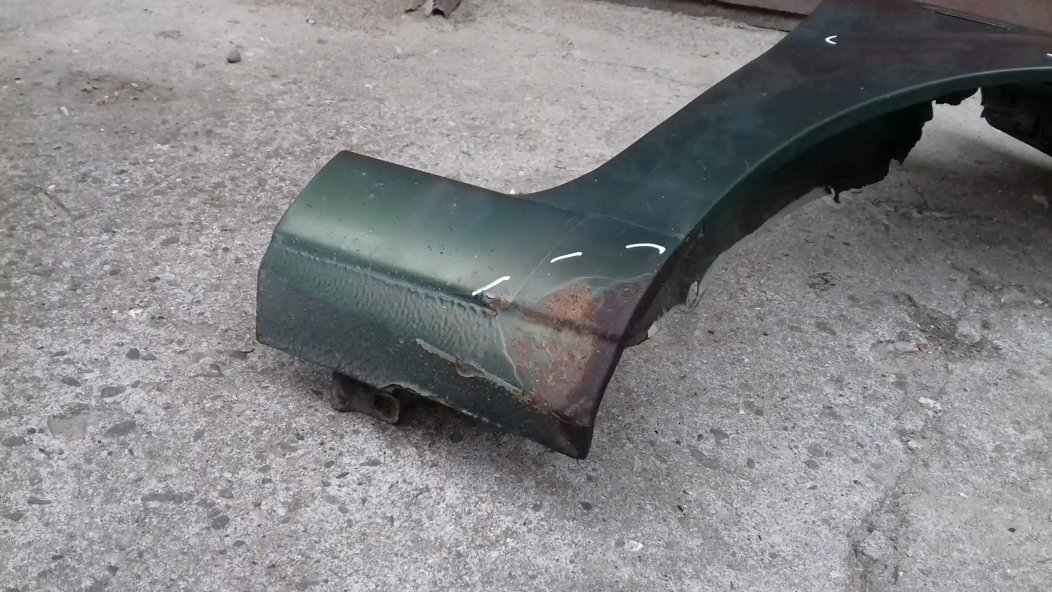 BŁOTNIK PRAWY PRZÓD PRZEDNI FIAT GRANDE PUNTO 05-09 380/B