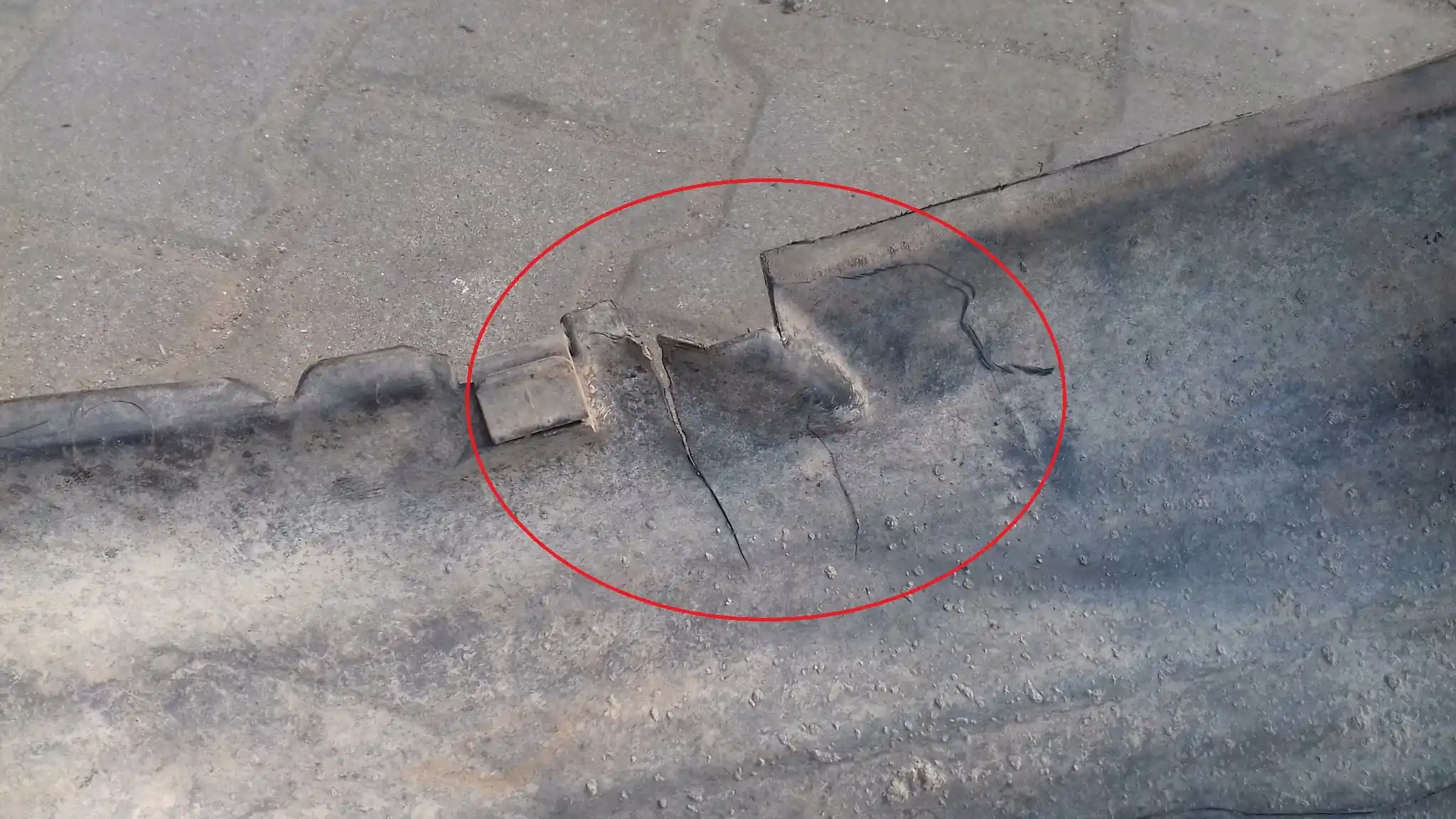 NADKOLE PRAWY PRZÓD 59110FE000 SUBARU IMPREZA II KOMBI 00-