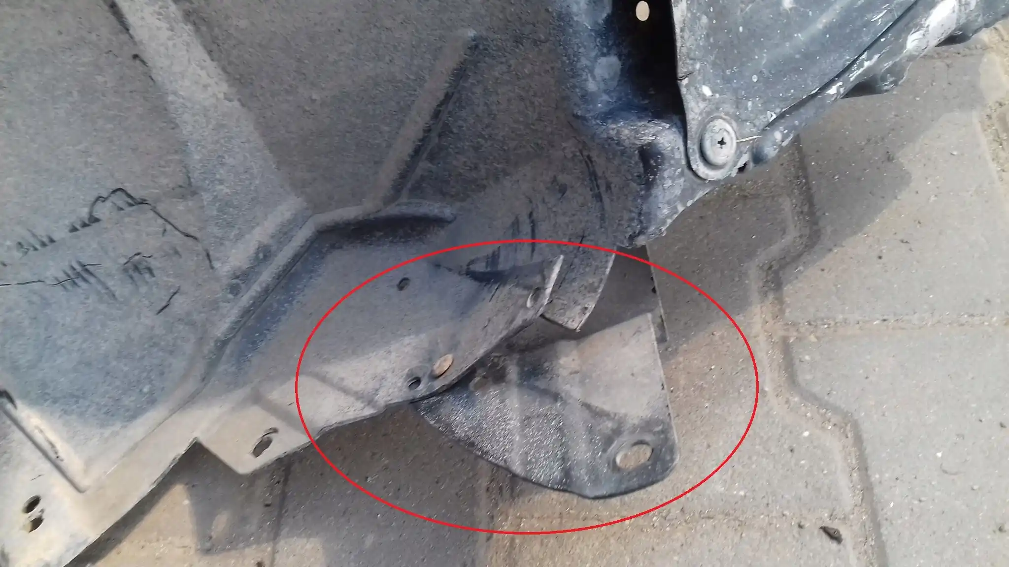 NADKOLE PRAWY PRZÓD 59110FE000 SUBARU IMPREZA II KOMBI 00-
