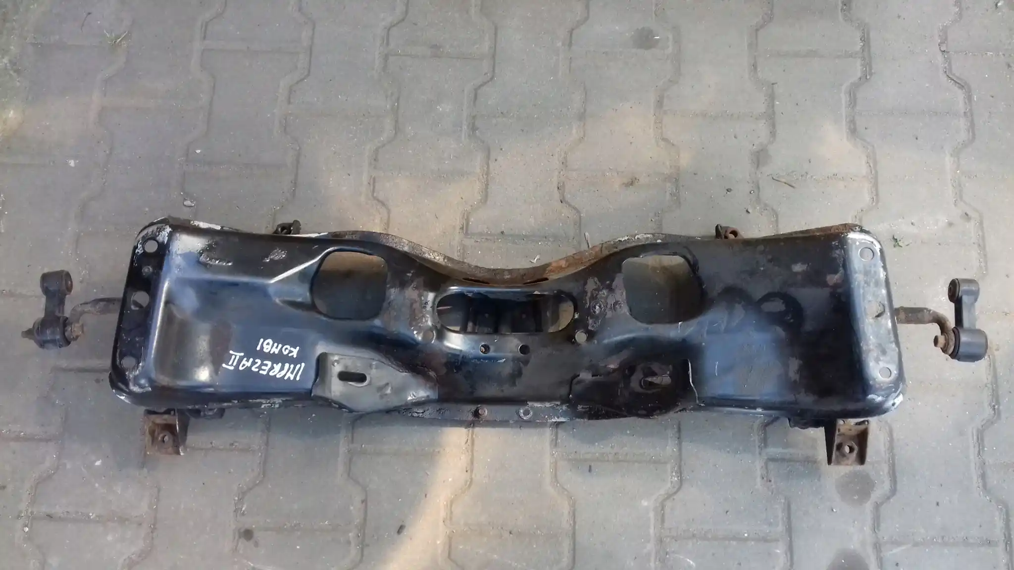 SANKI KOŁYSKA WÓZEK PRZÓD SUBARU IMPREZA II KOMBI 00-