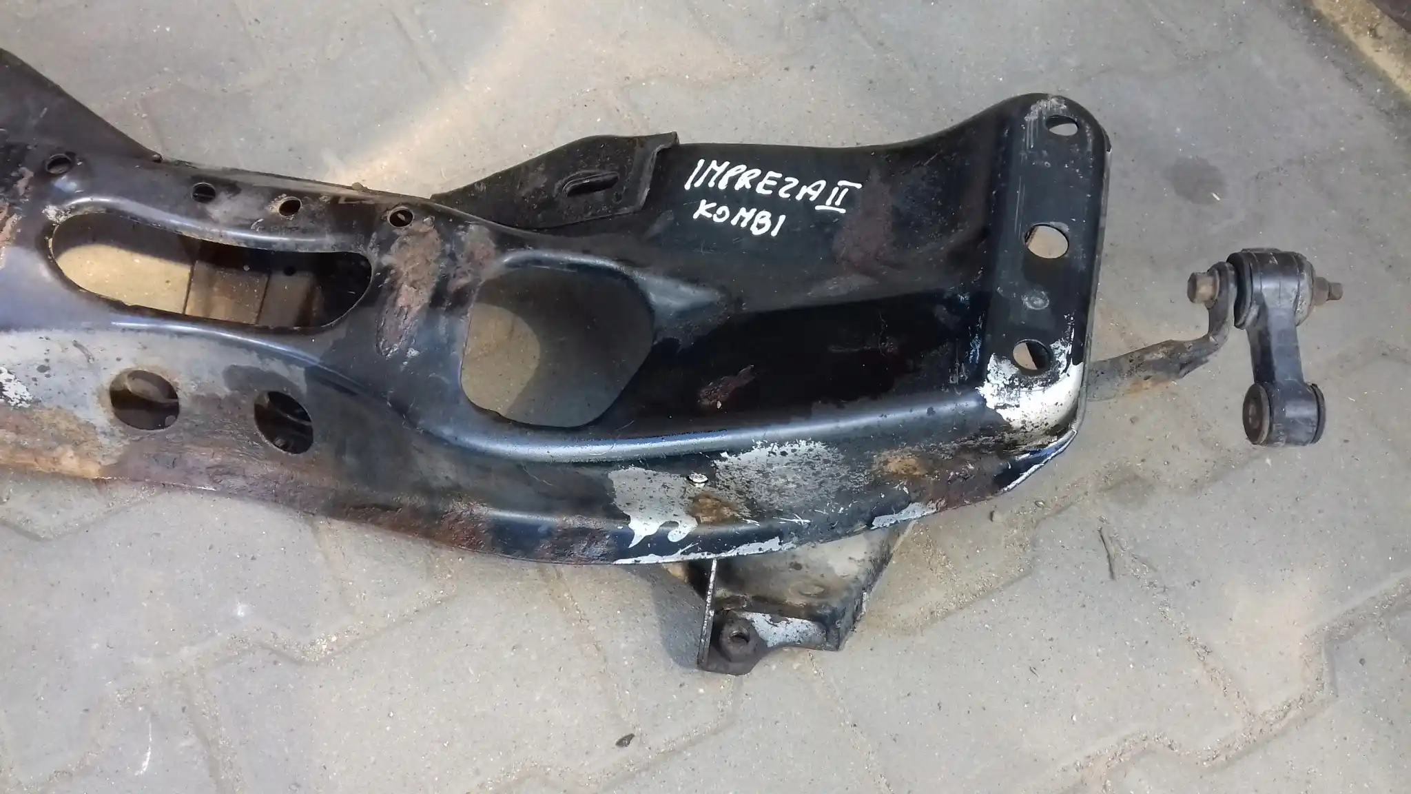 SANKI KOŁYSKA WÓZEK PRZÓD SUBARU IMPREZA II KOMBI 00-