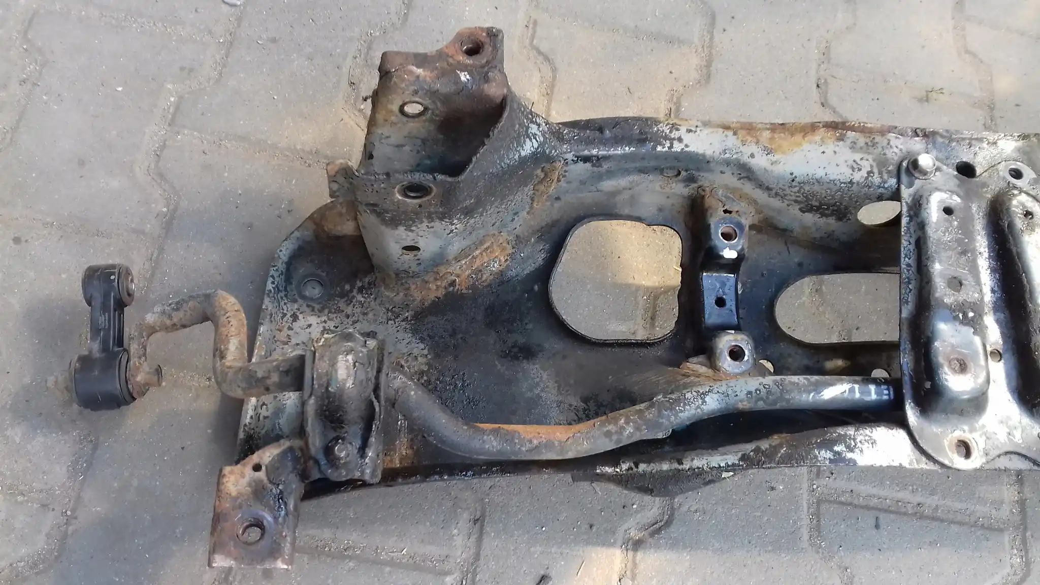 SANKI KOŁYSKA WÓZEK PRZÓD SUBARU IMPREZA II KOMBI 00-