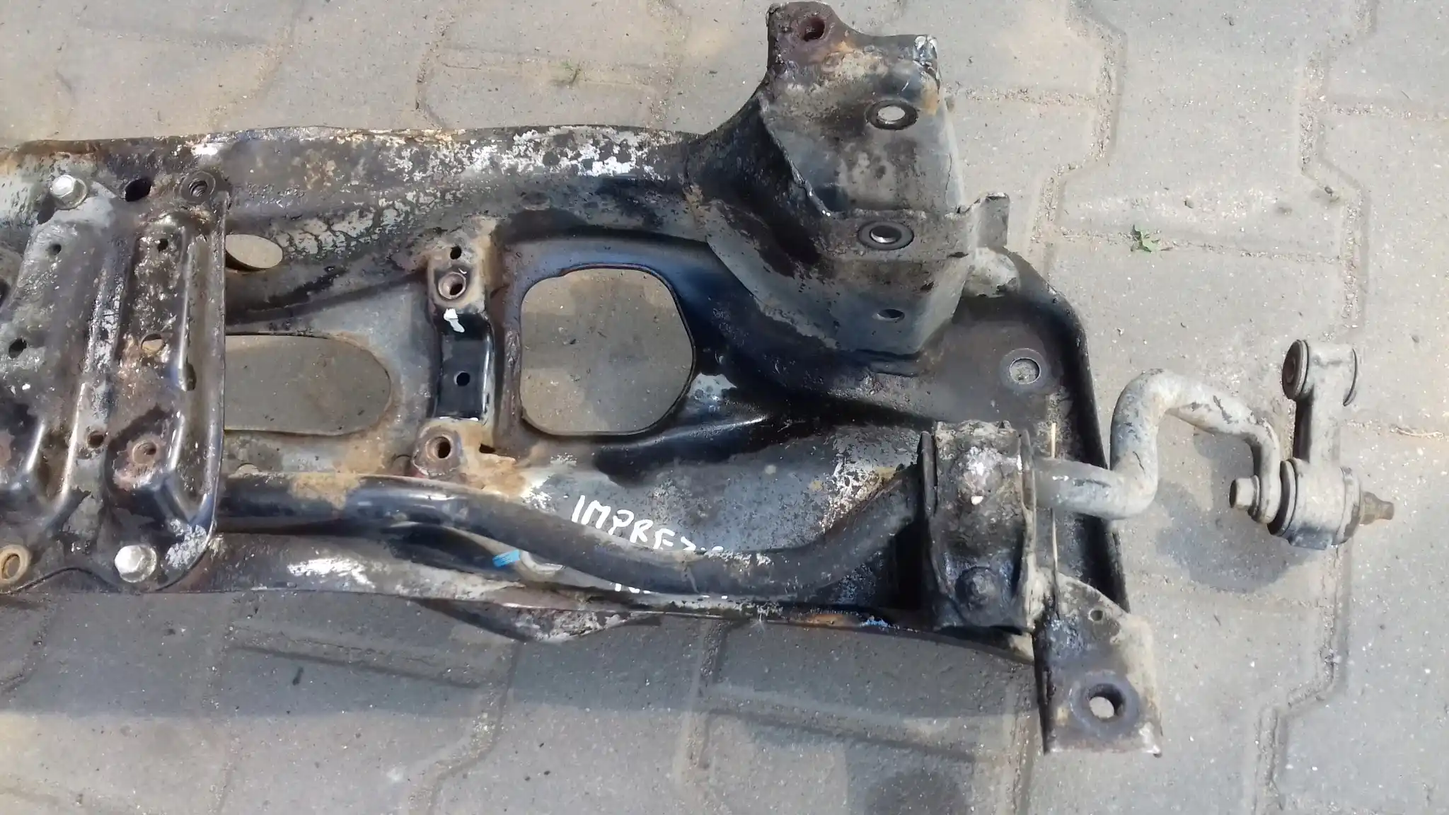 SANKI KOŁYSKA WÓZEK PRZÓD SUBARU IMPREZA II KOMBI 00-