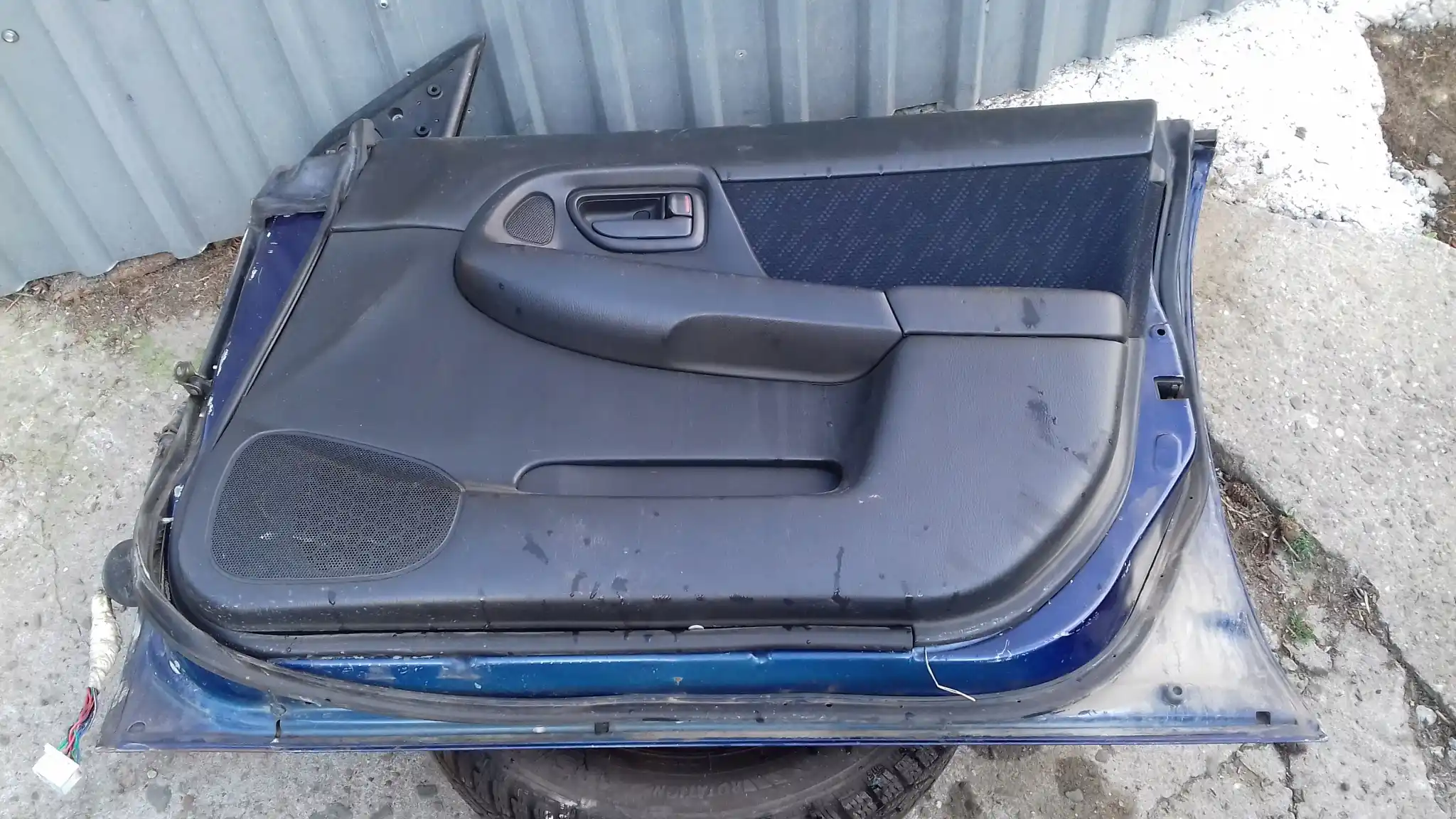 DRZWI PRAWY PRZÓD PRZEDNIE SUBARU IMPREZA II KOMBI 00- 95H